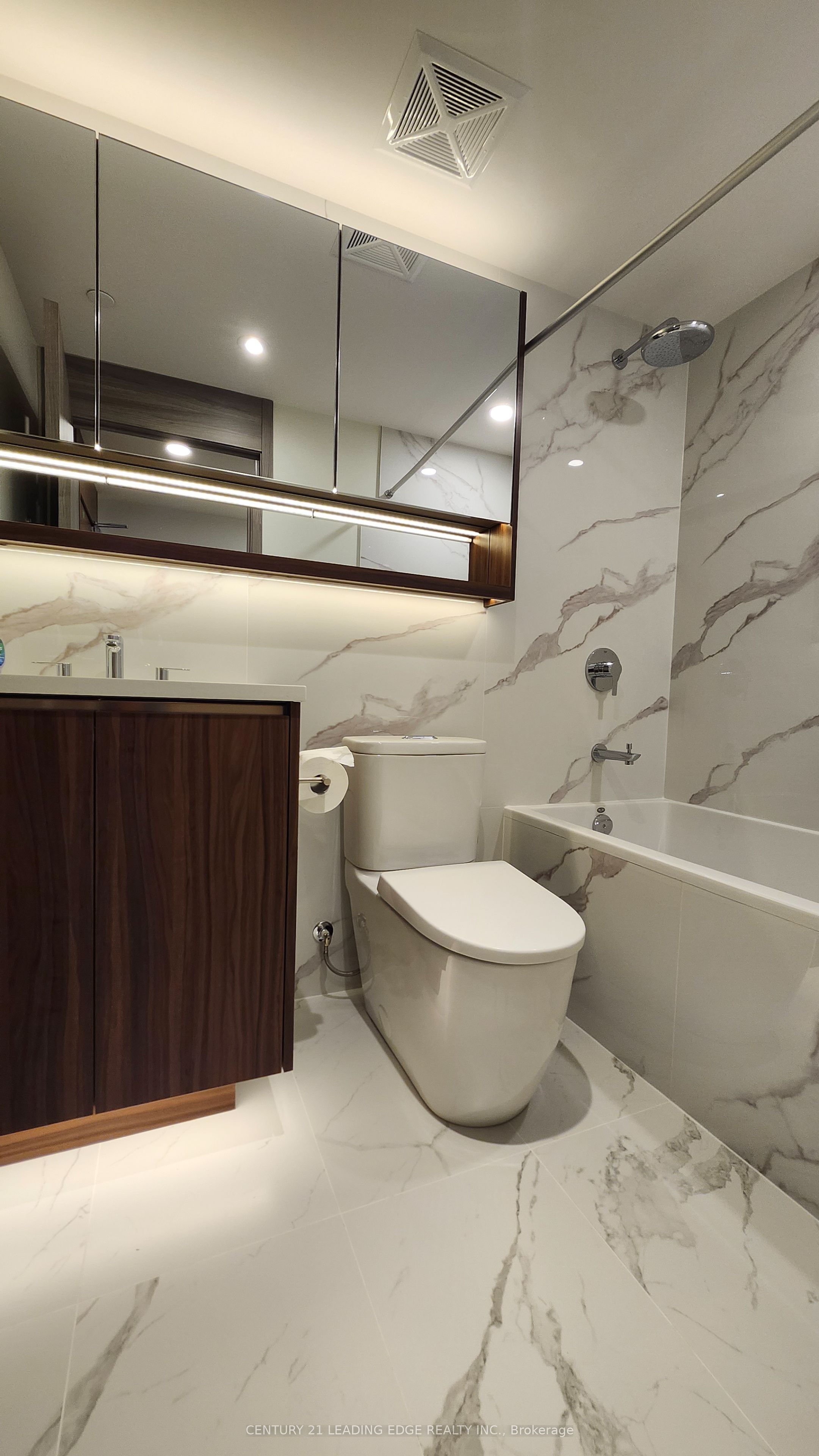 18 Esther Shiner Boulevard 238, Den, Toronto, ON M2K 0J7