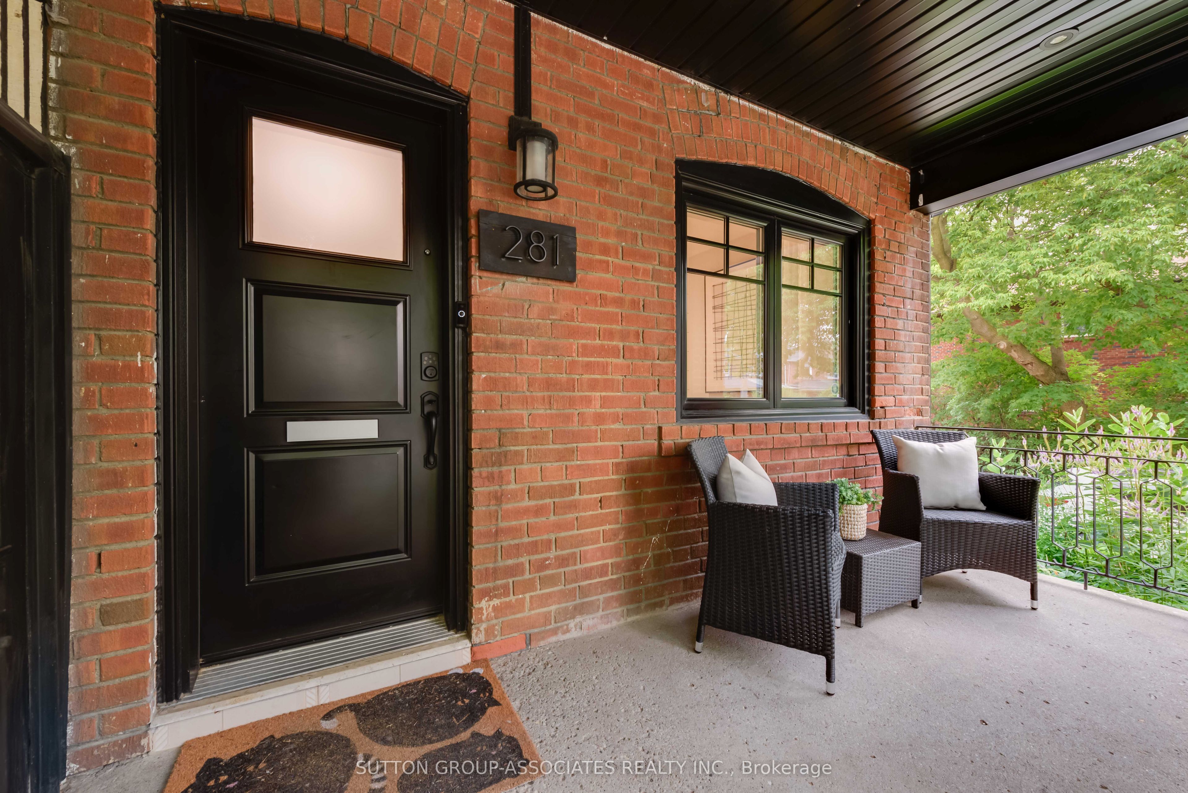 281 Arlington Avenue, Toronto, ON M6C 2Z8 photo 3