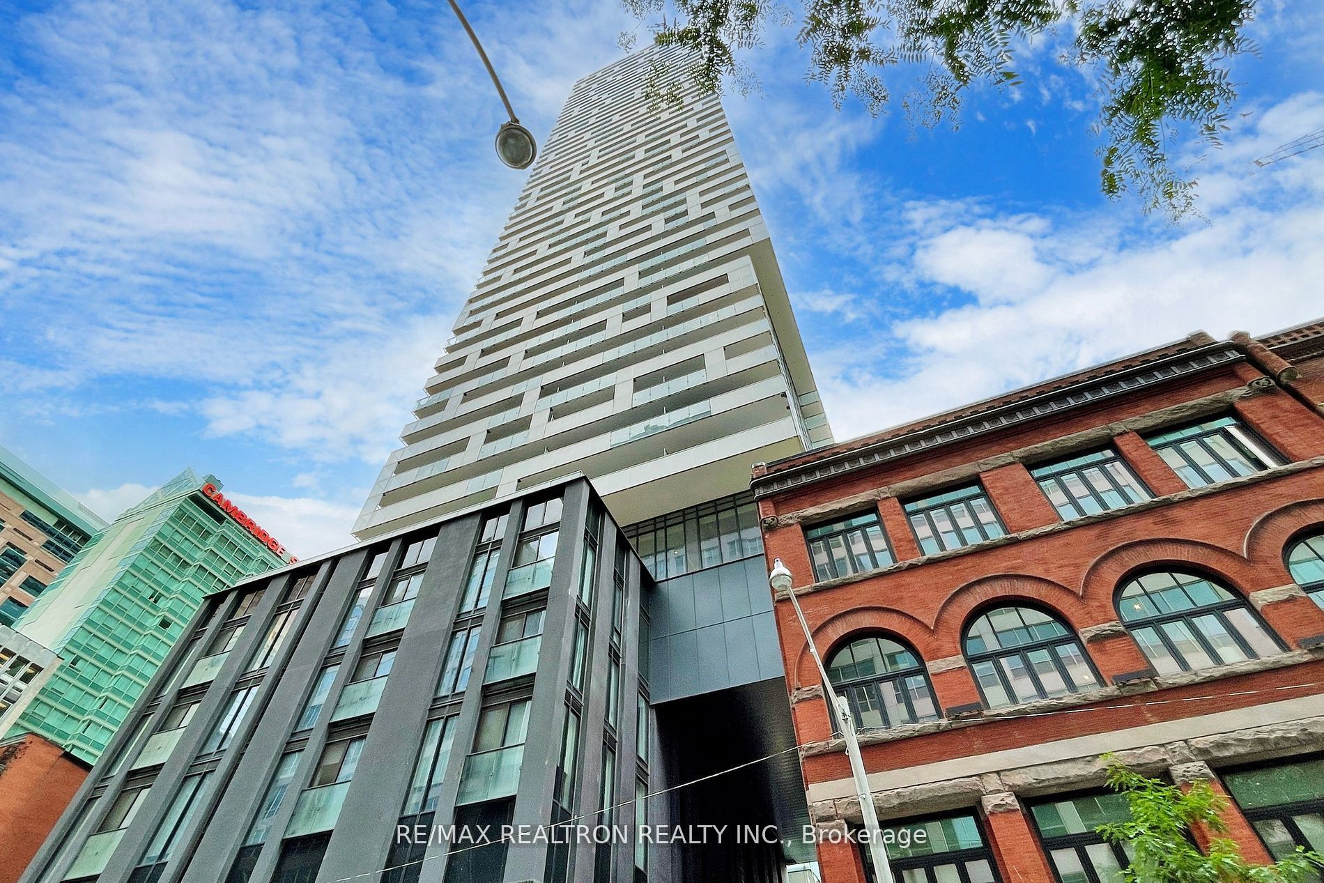 25 Richmond Street E 2809, Toronto, ON M5C 0A6 photo 4
