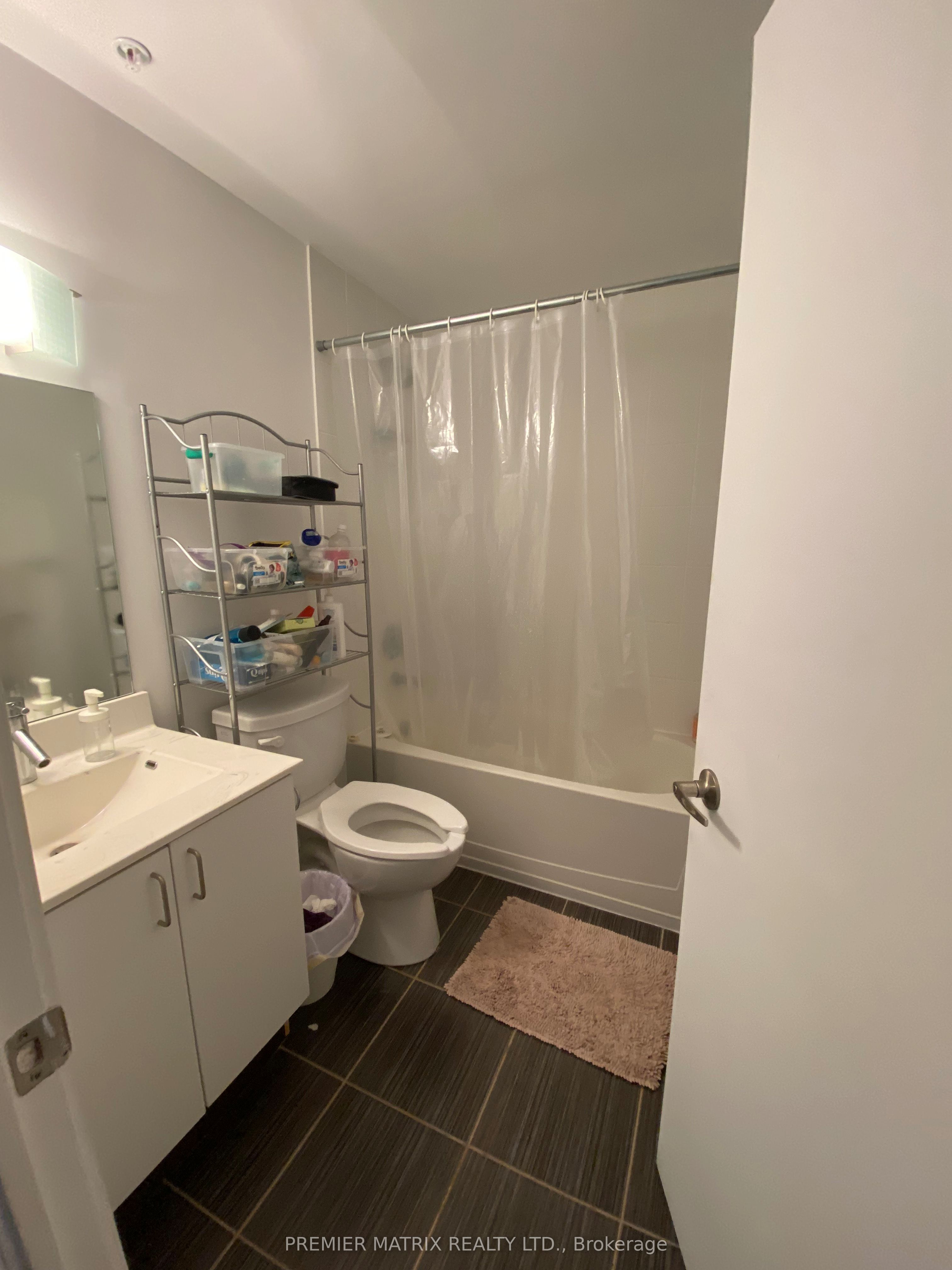 20 Joe Shuster Way 1417, Toronto, ON M6K 0A3 photo 3