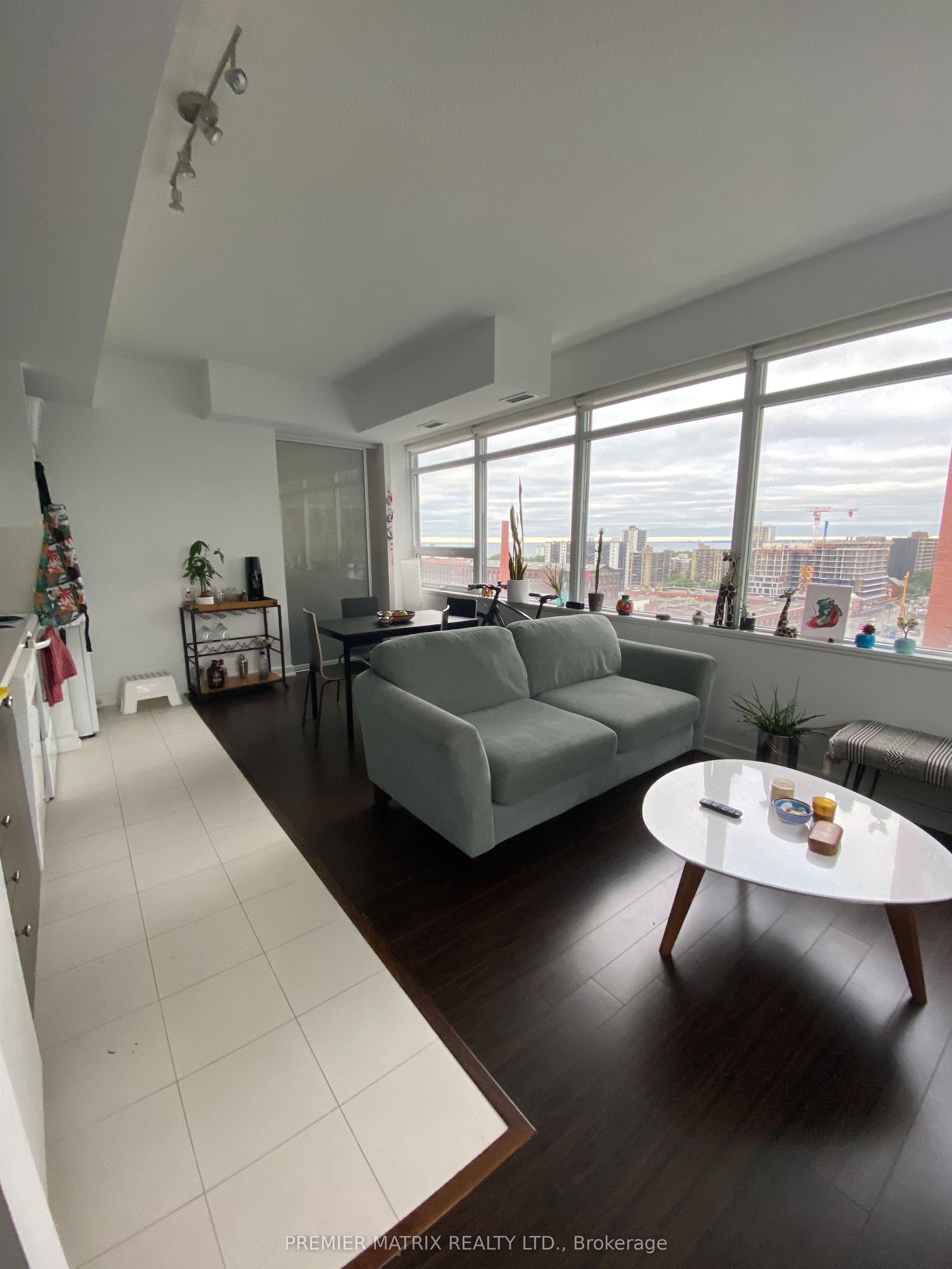 20 Joe Shuster Way 1417, Toronto, ON M6K 0A3 photo 5