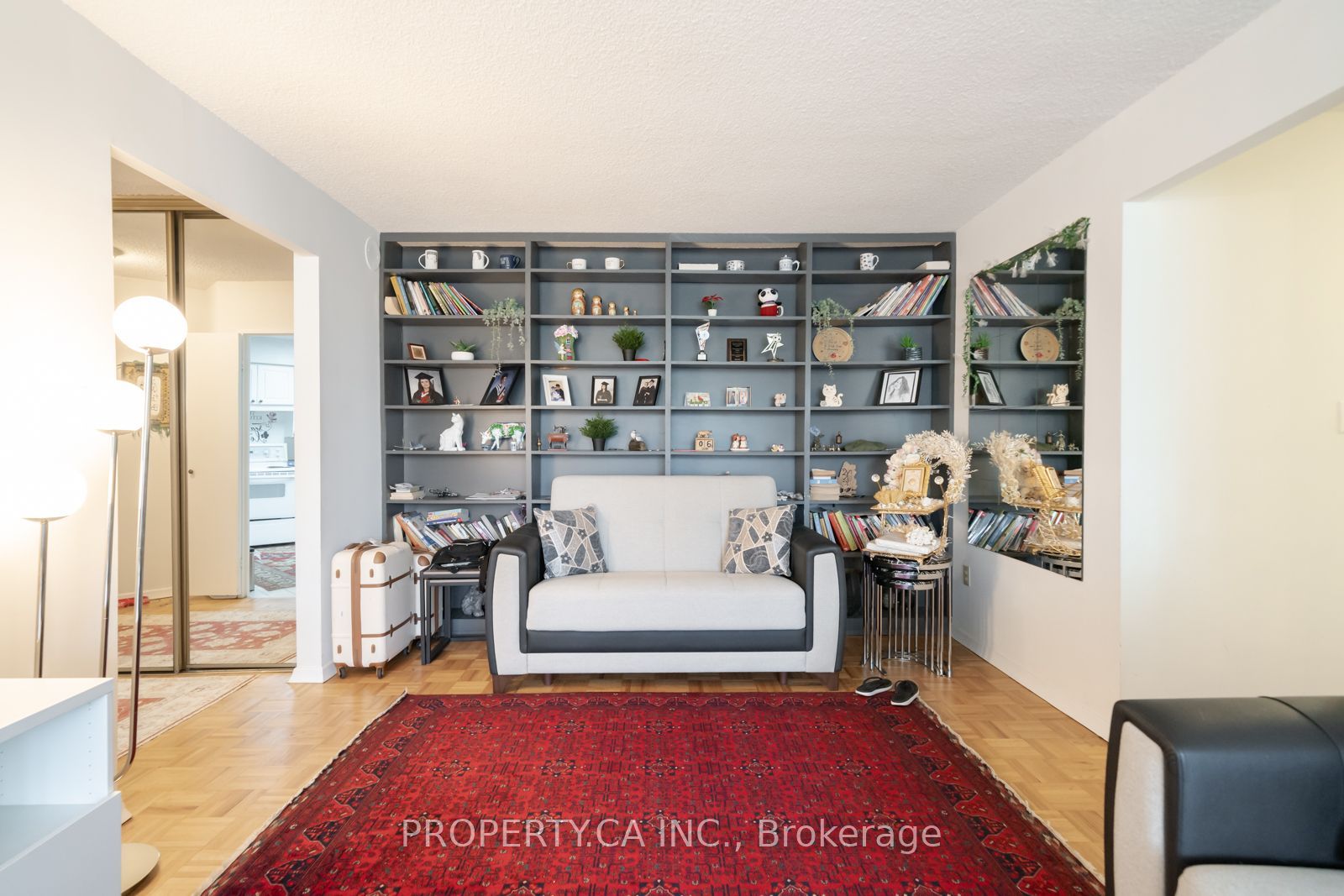75 Graydon Hall Drive 303, Toronto, ON M3A 3M5 photo 5