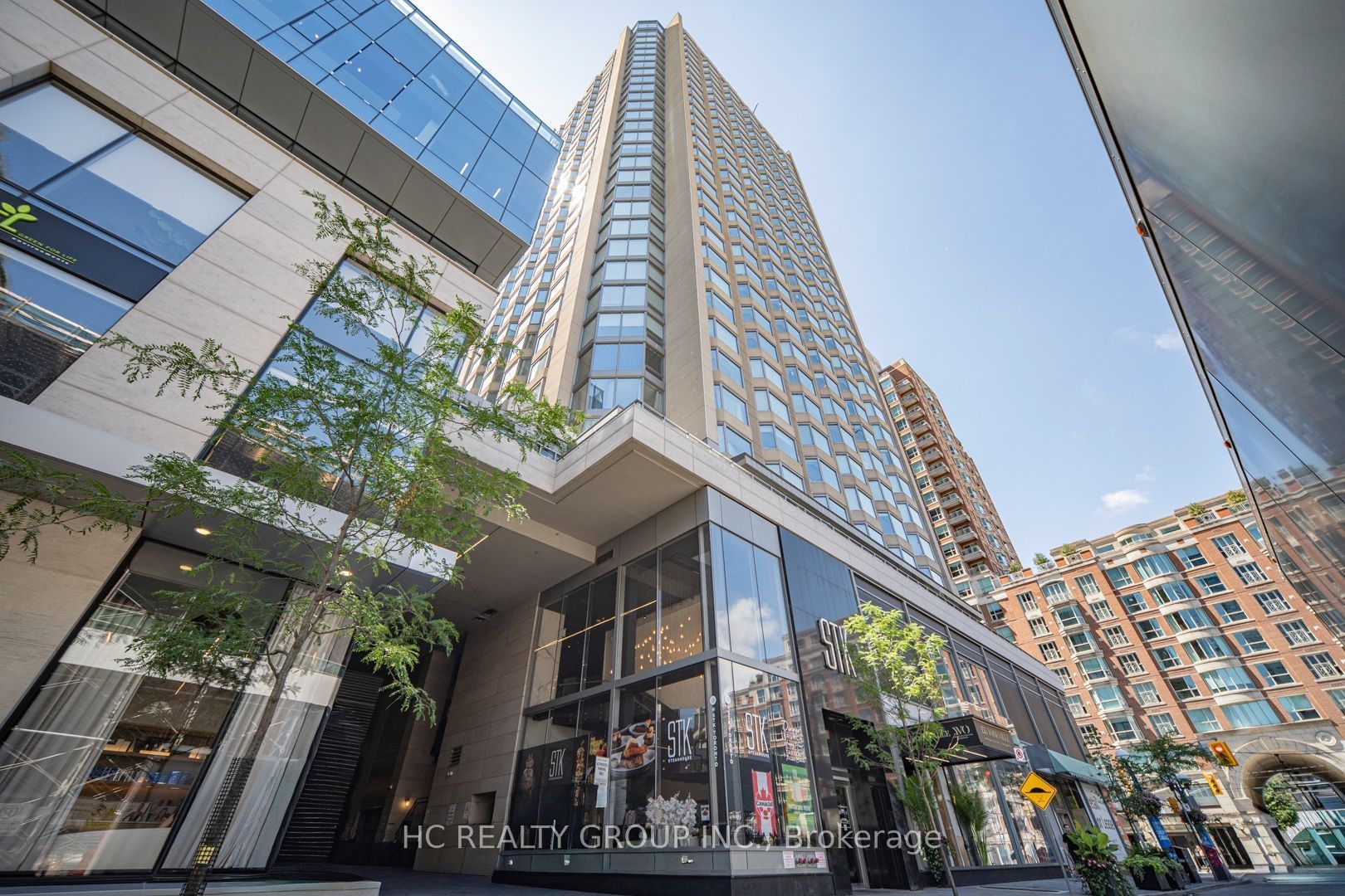 155 Yorkville Avenue 2014, Toronto, ON M5R 0B4