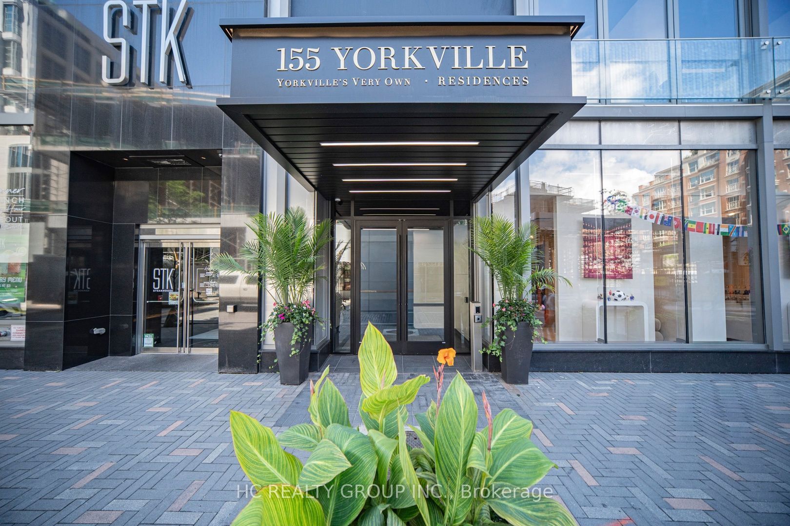 155 Yorkville Avenue 2014, Toronto, ON M5R 0B4 photo 3
