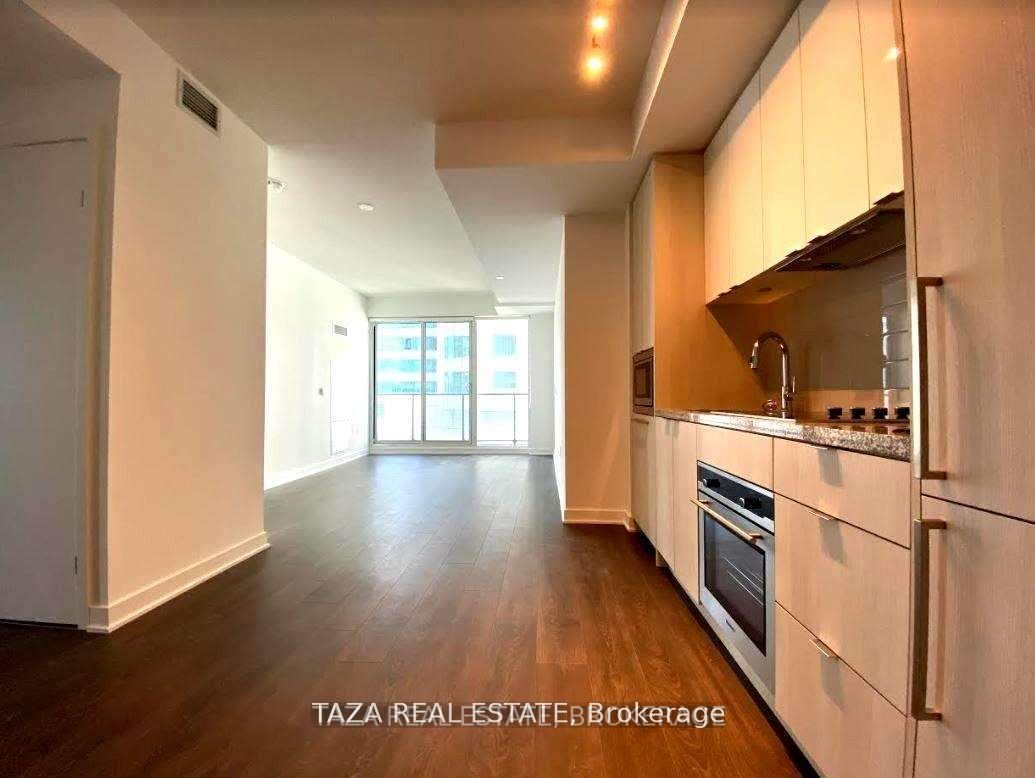 125 Blue Jays Way 1505, Toronto, ON M5V 0C4 photo 3