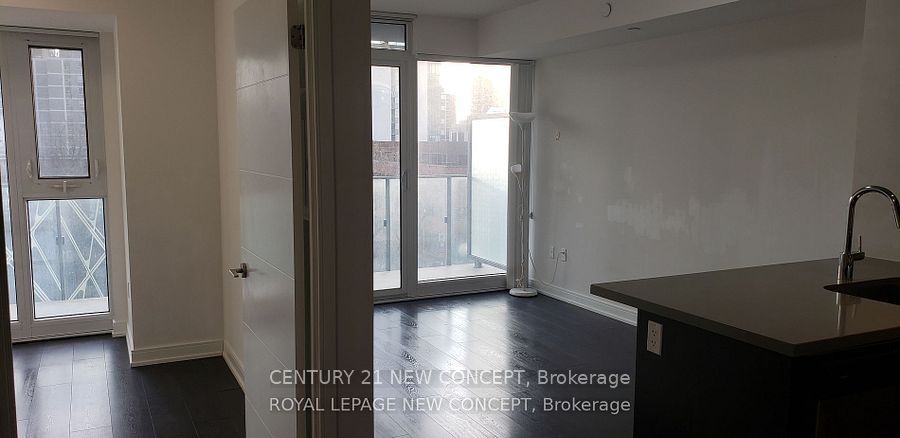 50 Wellesley Street E 307, Toronto, ON M4Y 0C8 photo 2