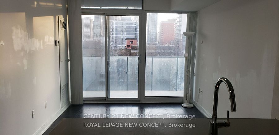 50 Wellesley Street E 307, Toronto, ON M4Y 0C8 photo 4