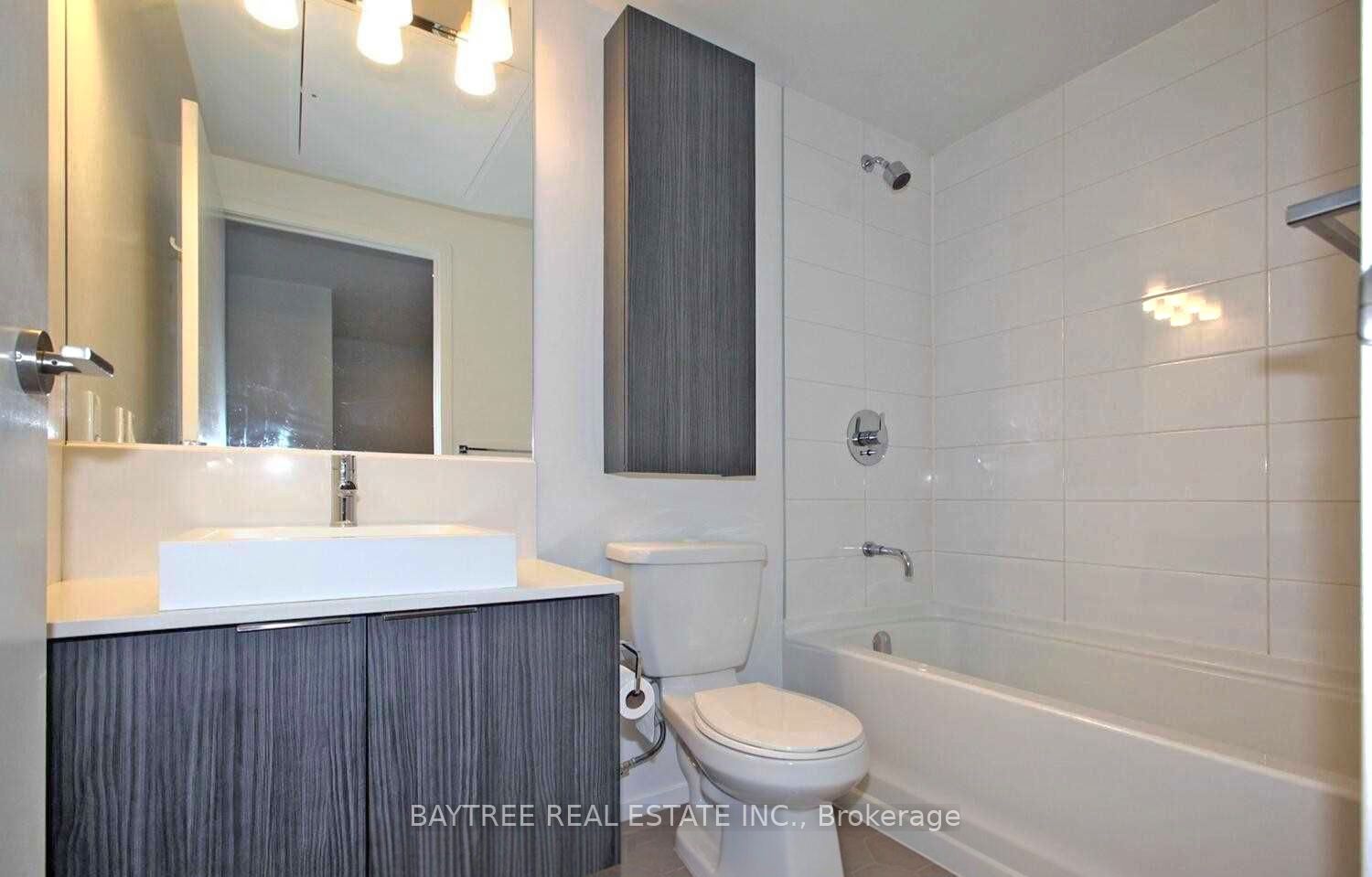 68 Shuter Street 1508, Toronto, ON M5B 1B4 photo 3