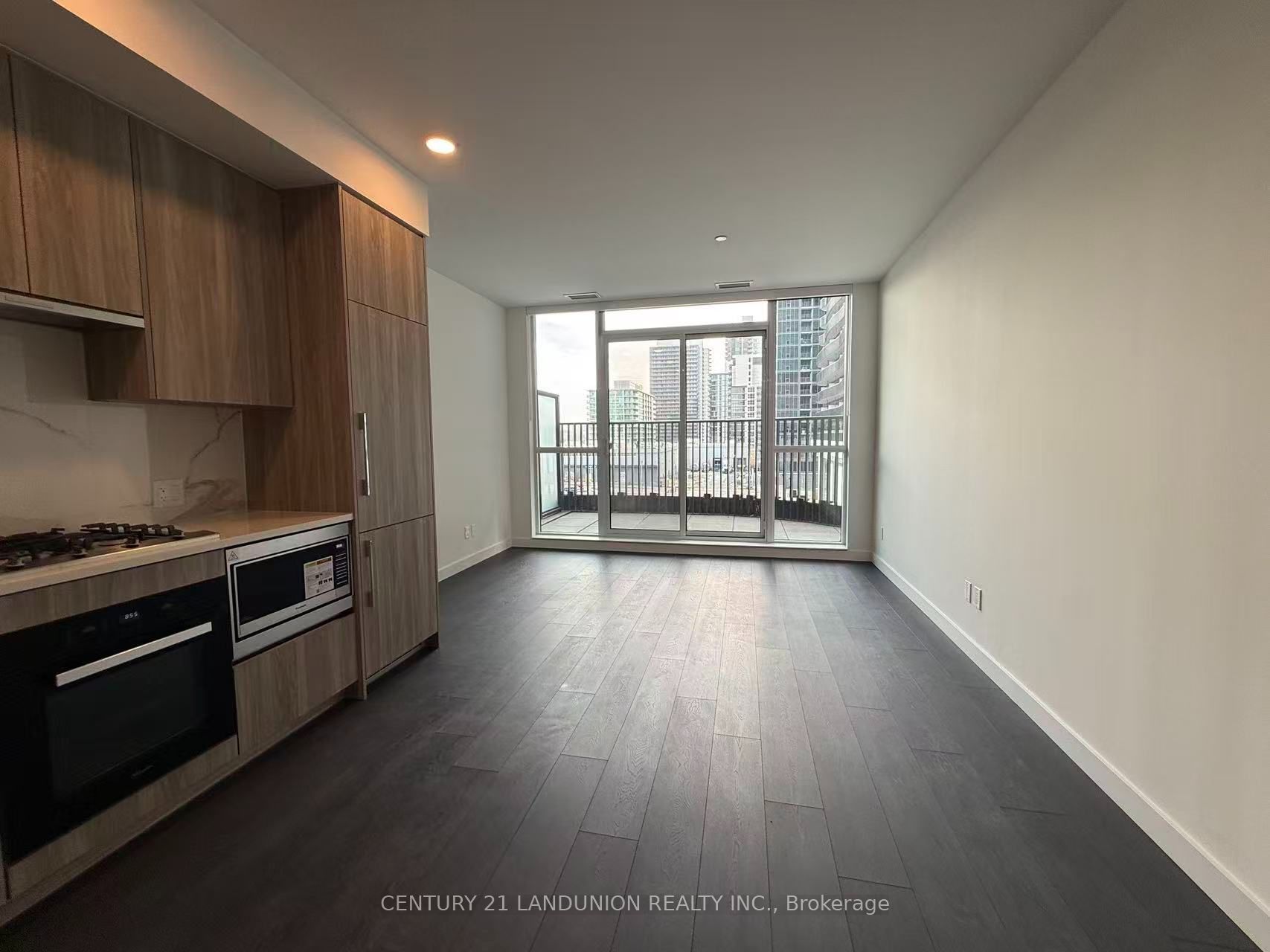 18 Esther Shiner Boulevard 239, Toronto, ON M2K 0J7 photo 3