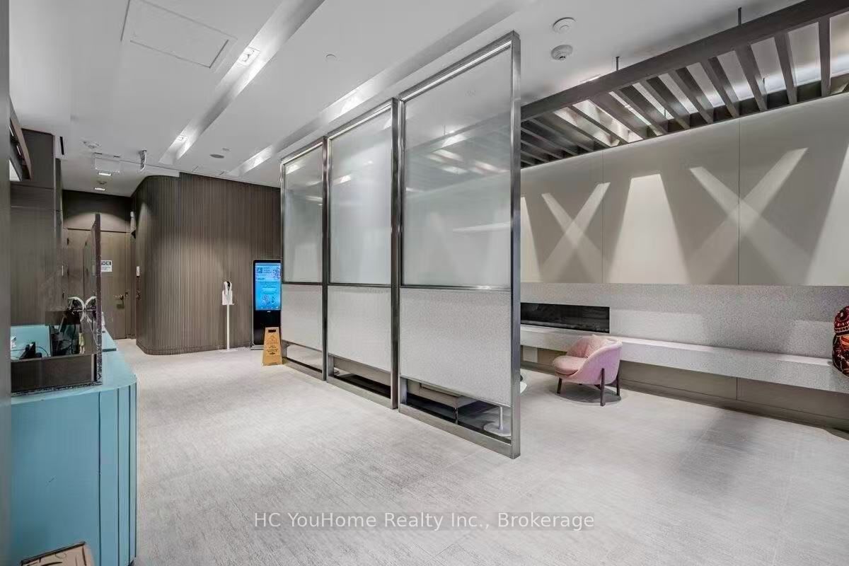 19 Western Battery Road 2915, Toronto, ON M6K 0E3 photo 4