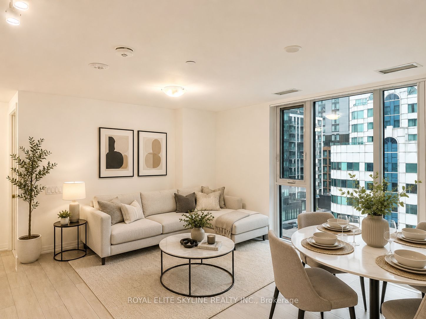 400 King Street W 1008, Toronto, ON M5V 0X8