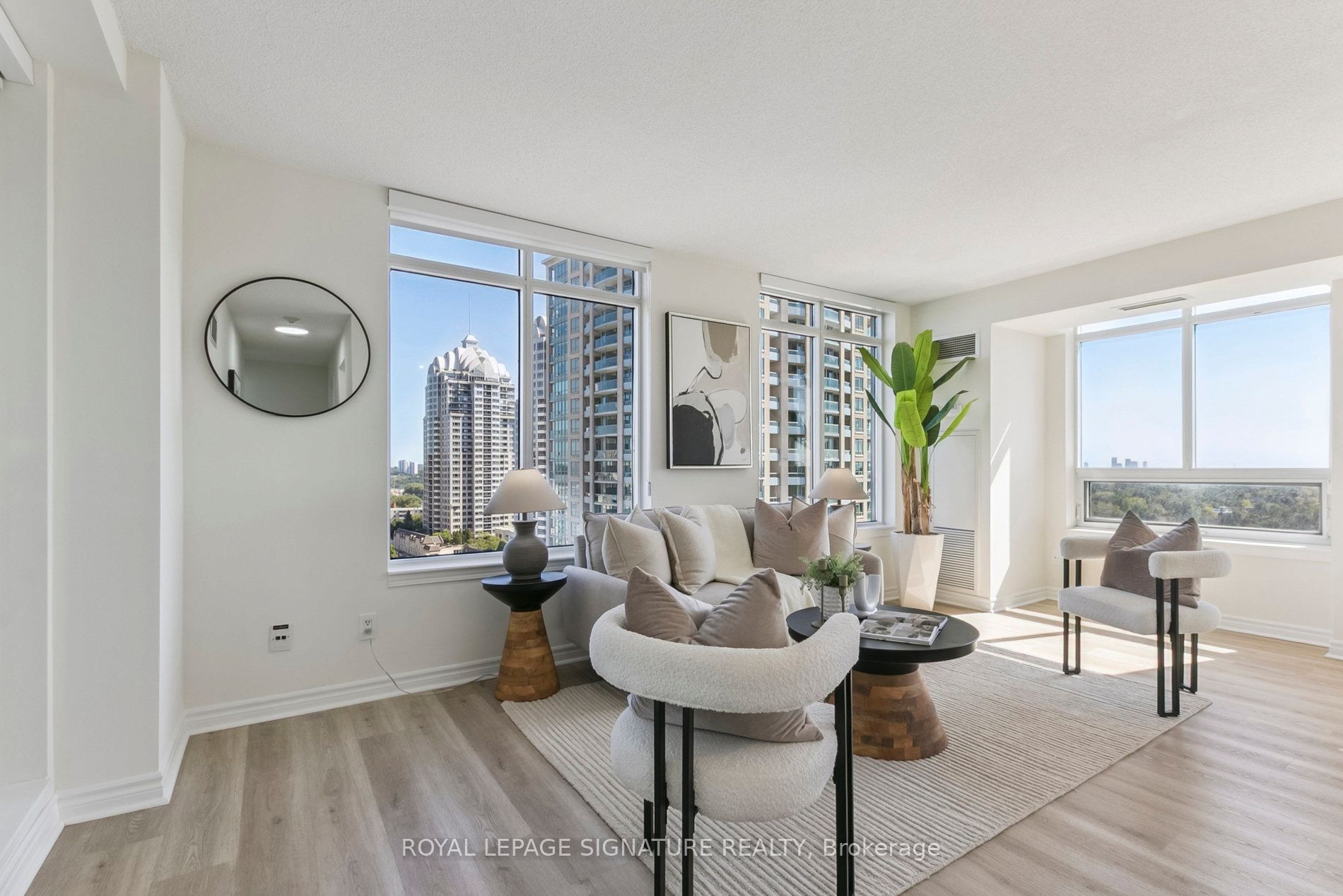 18 Kenaston Gardens 1307, Toronto, ON M2K 3C7 photo 3