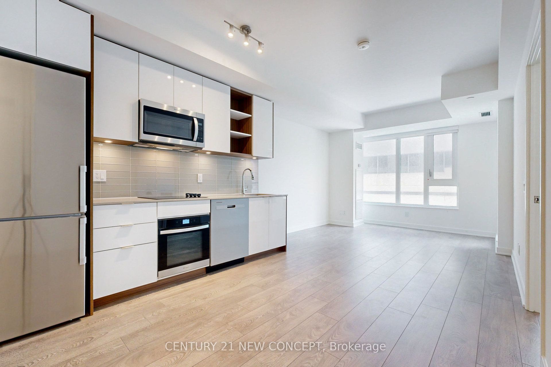 543 Richmond Street 443, Toronto, ON M5V 0W9 photo 2