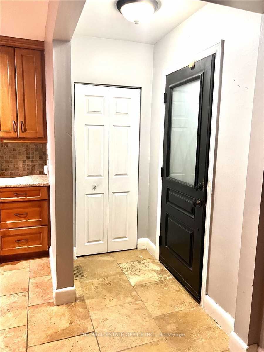 44 Dallas Road Upper, Toronto, ON M2R 2J6 photo 2