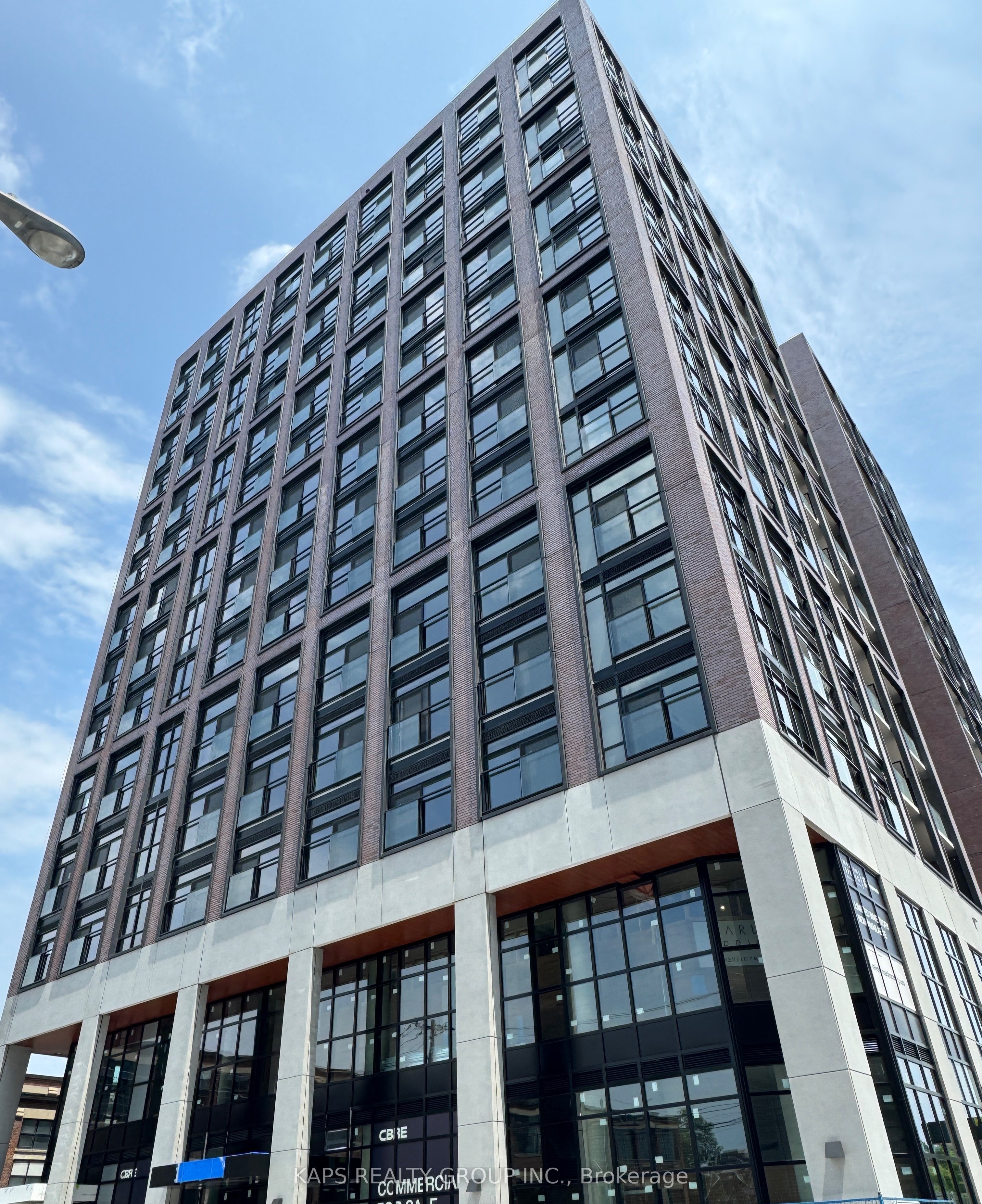 181 Sterling Road 1212, Toronto, ON M6R 0B2 photo 5