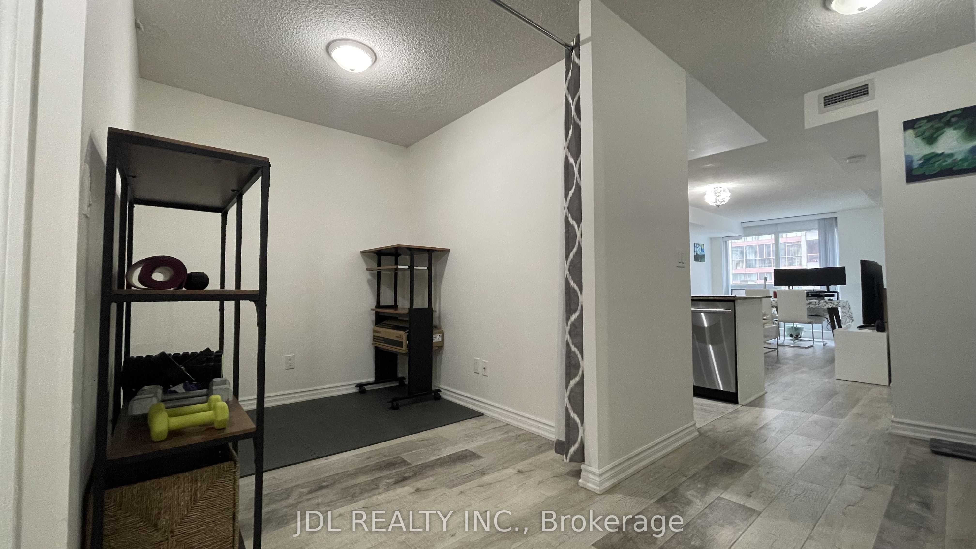 761 Bay Street 310, Toronto, ON M5G 2R2 photo 4