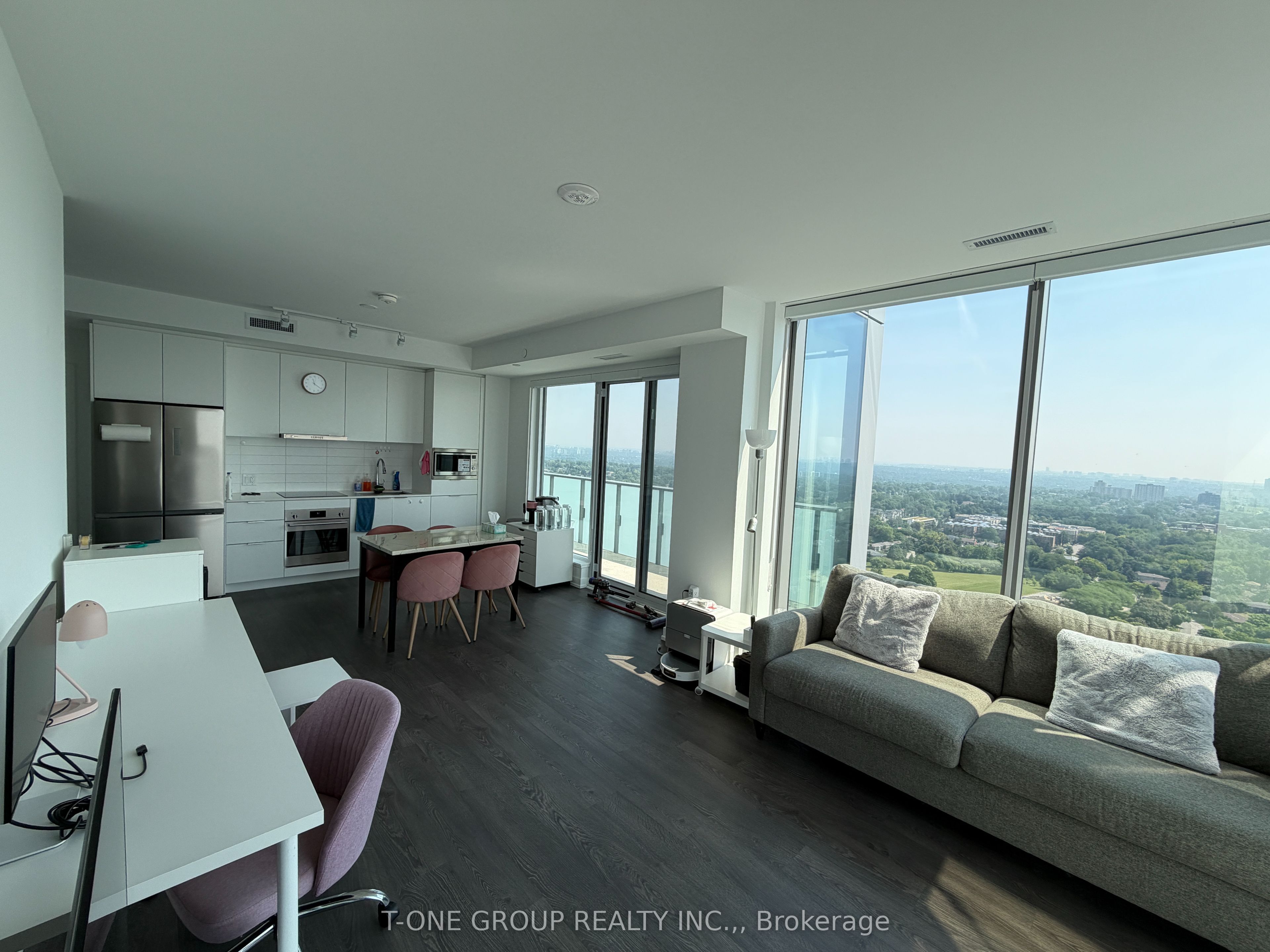 8 Olympic Garden Drive S2603, Toronto, ON M2M 0B9 photo 4