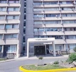 10 Sunny Glenway Way 807, Toronto, ON M3C 2Z3