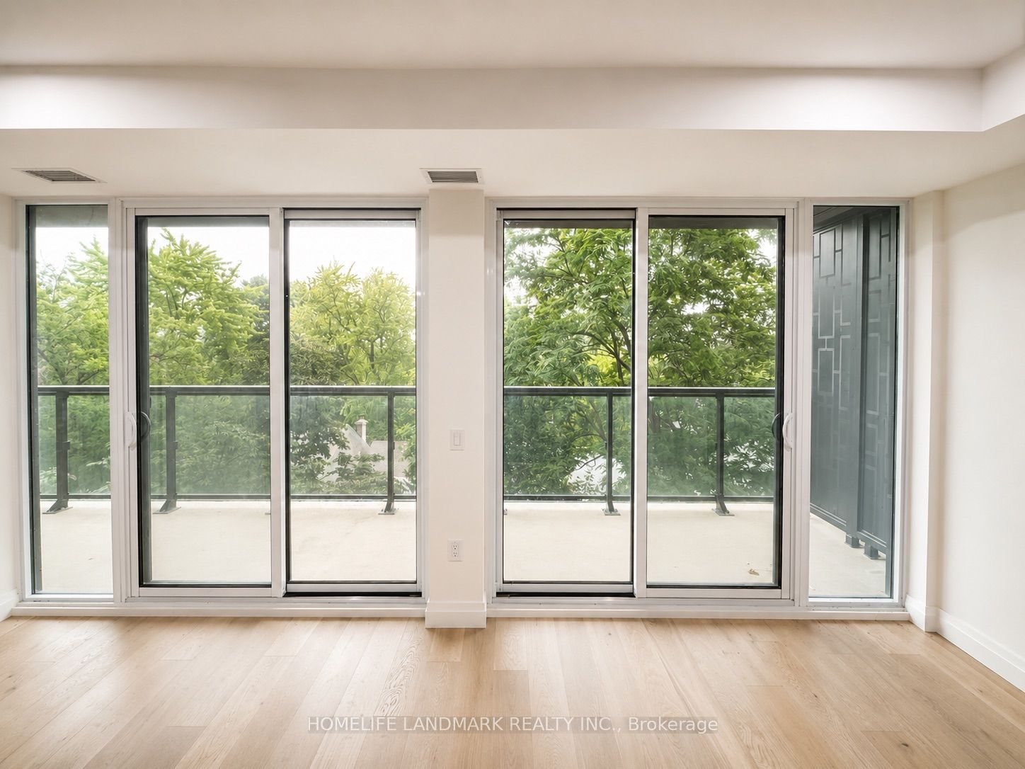 285 Avenue Road 503, Toronto, ON M4V 2G8 photo 4