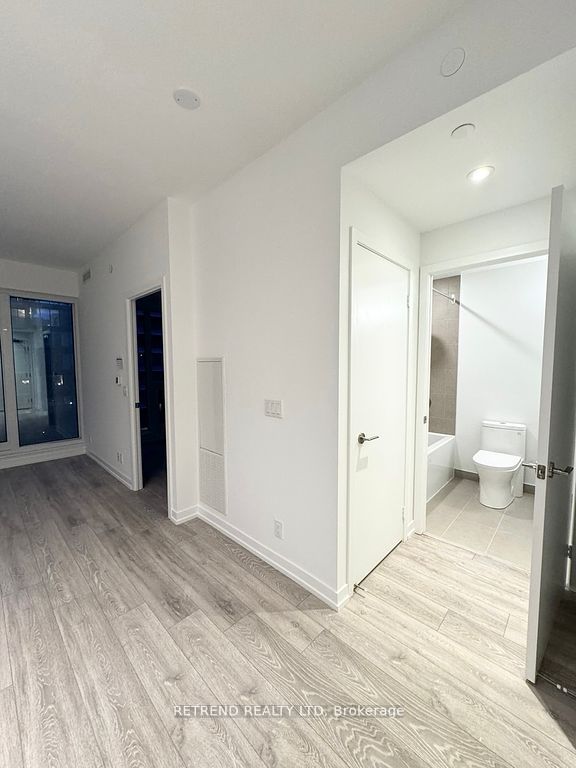 55 Mercer Street 1108, Toronto, ON M5V 0W4 photo 5