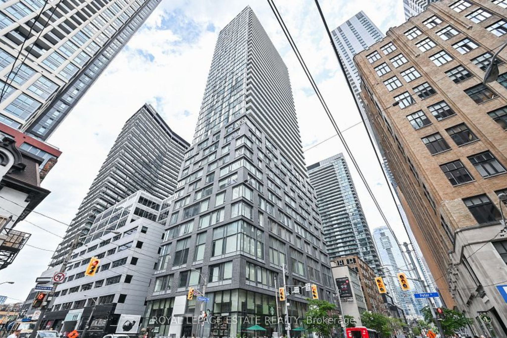 101 Peter Street 1709, Toronto, ON M5V 0G6