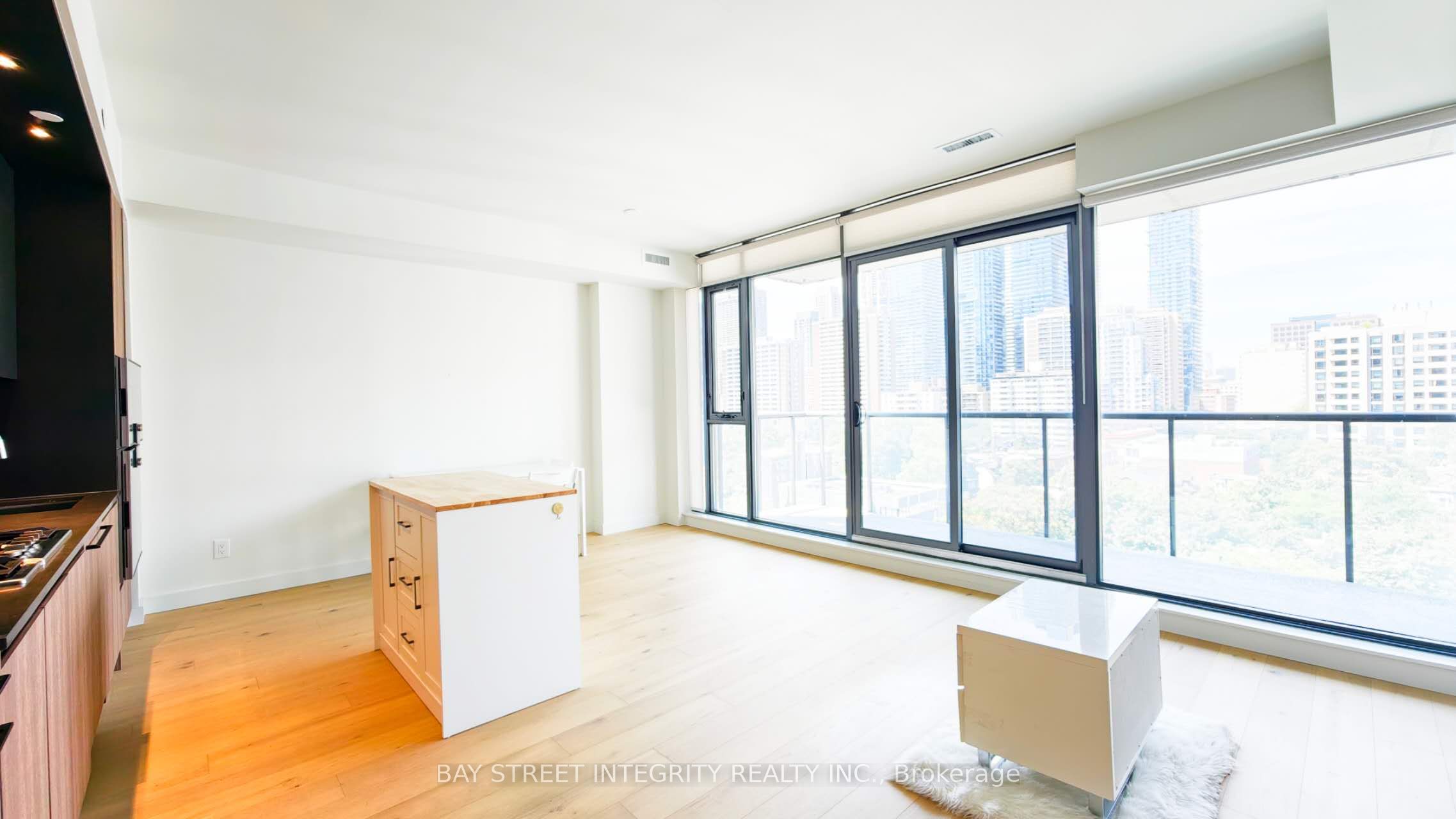 81 Wellesley Street E 1005, Toronto, ON M4Y 0C5 photo 5