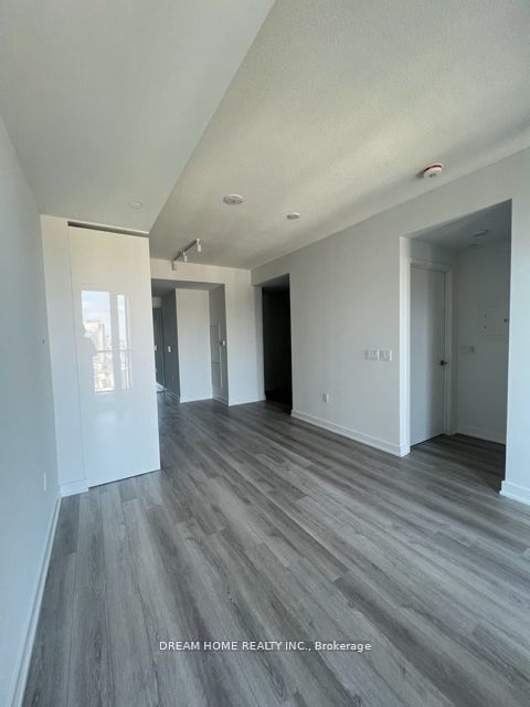 238 Simcoe Street 2201, Toronto, ON M5T 0E2 photo 3