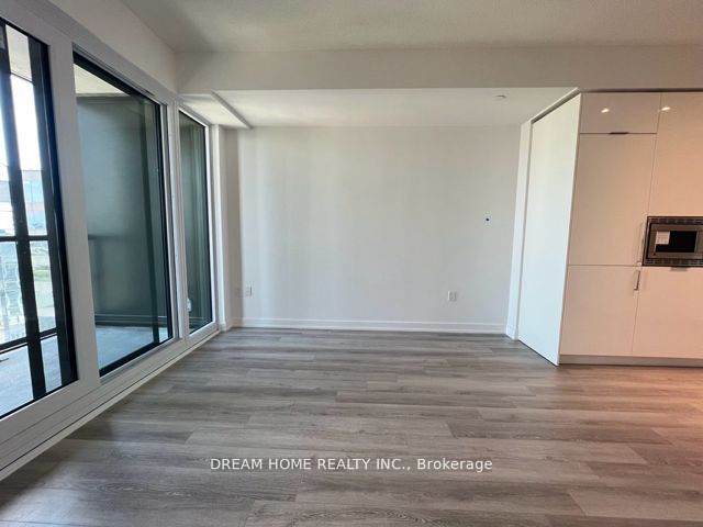 238 Simcoe Street 2201, Toronto, ON M5T 0E2 photo 5