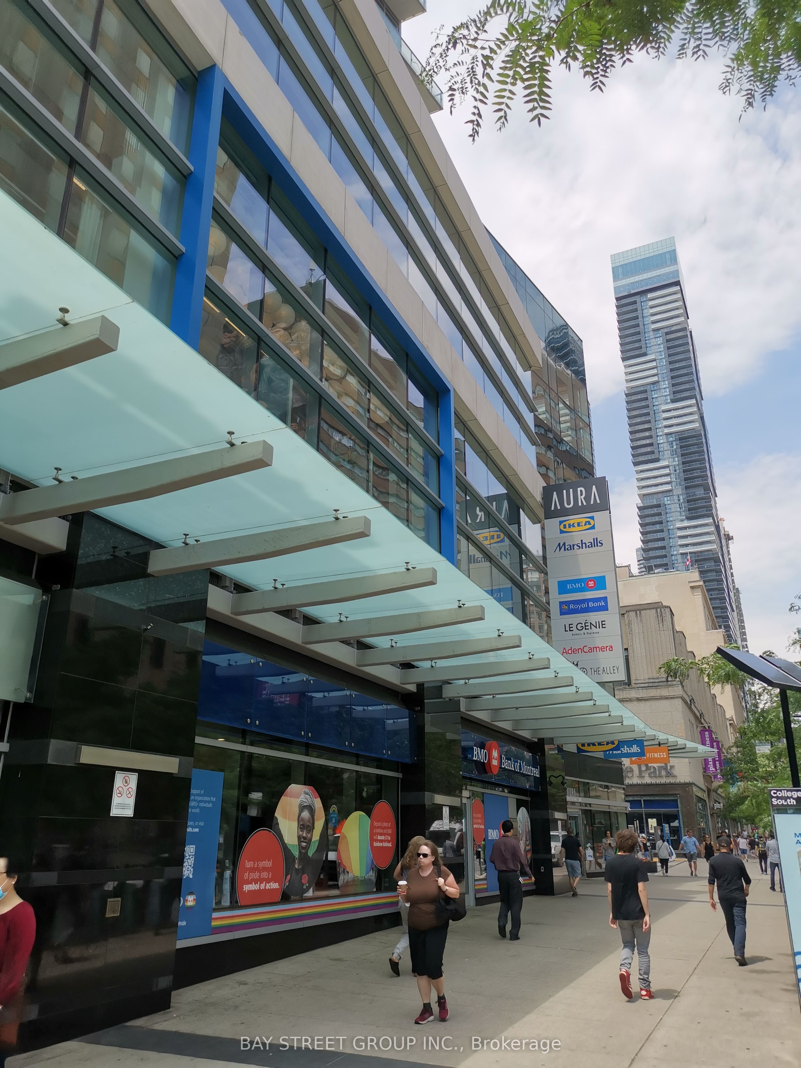 386 Yonge Street 1809, Toronto, ON M5B 0A5 photo 2