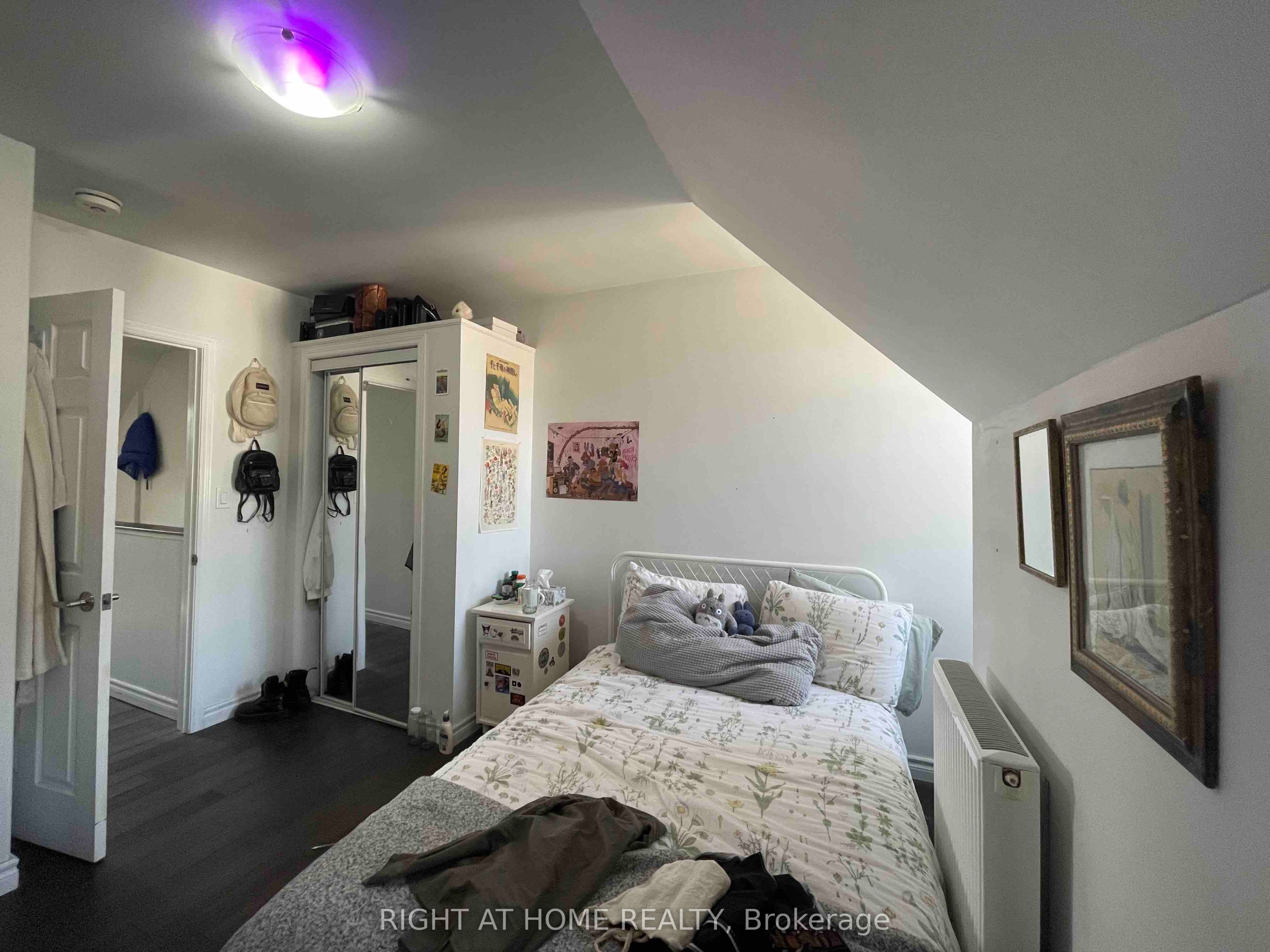 570 Bathurst Street 2, Toronto, ON M5S 2P9 photo 5