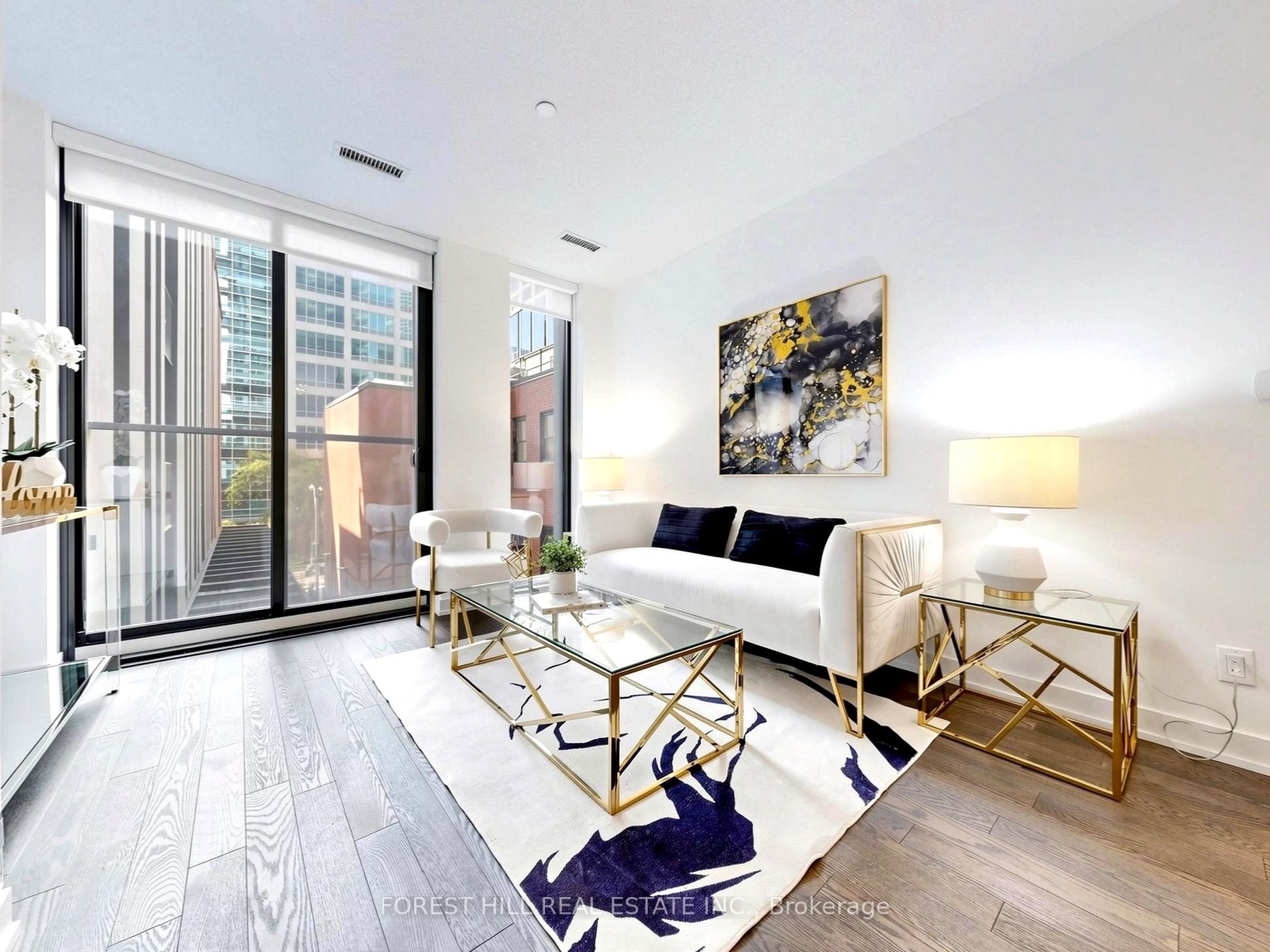 25 Richmond Street E 210, Toronto, ON M5C 0A6 photo 3