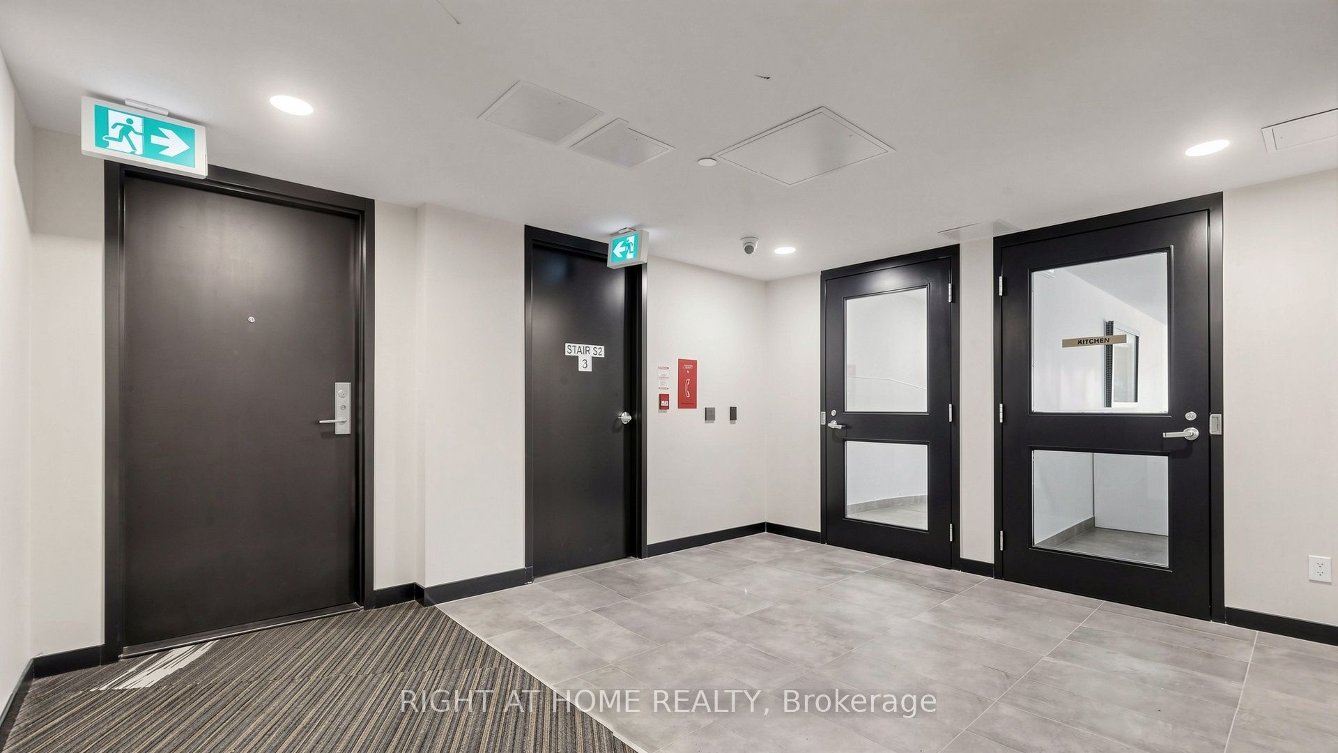 49 East Liberty Street 311, Toronto, ON M6K 0B2 photo 5