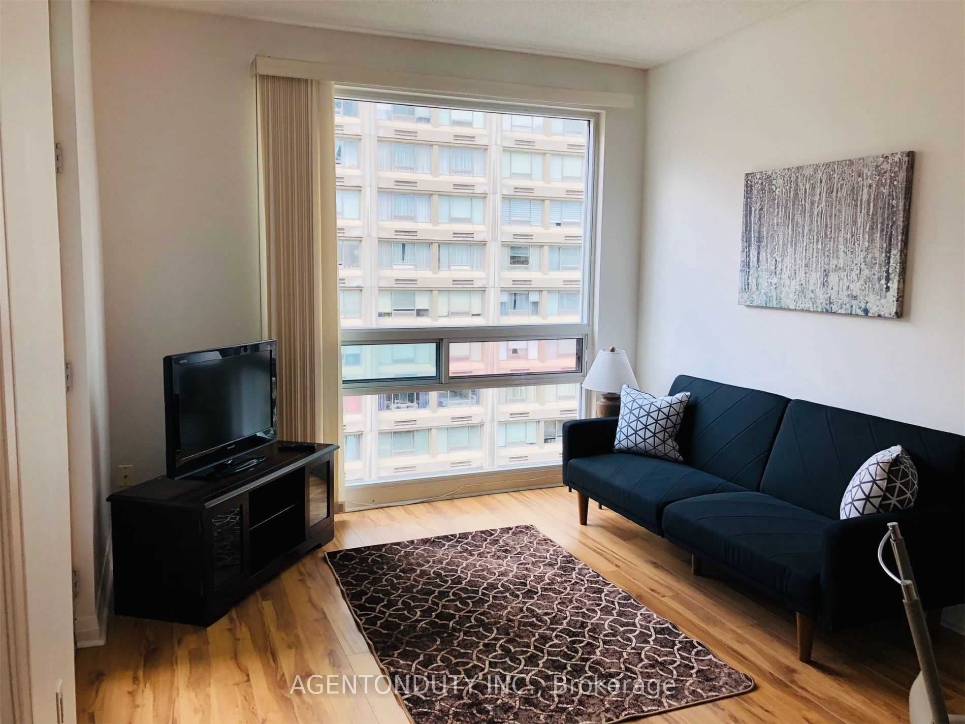 1121 Bay Street 1505, Toronto, ON M5S 3L9 photo 3