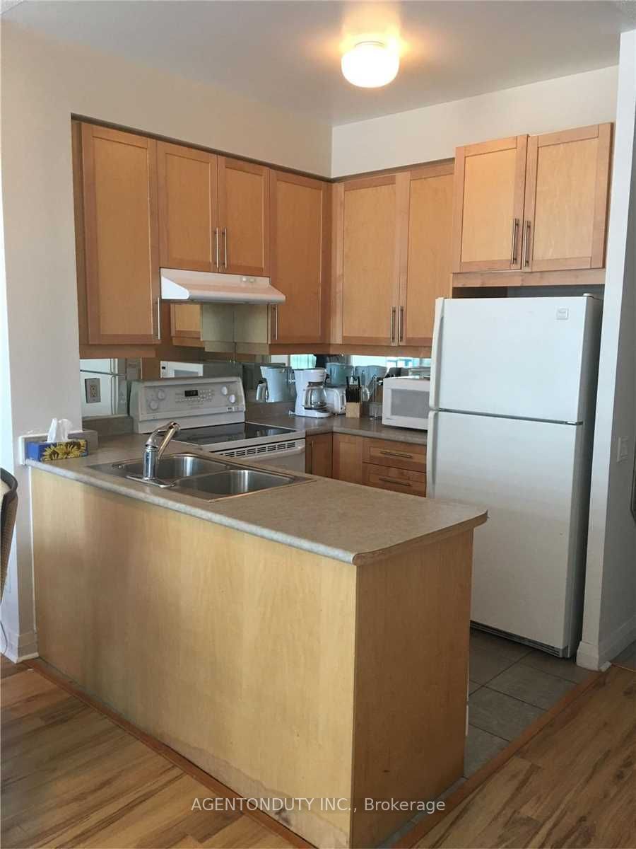 1121 Bay Street 1505, Toronto, ON M5S 3L9 photo 5