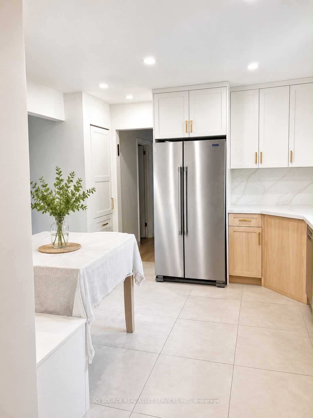 37 Bainbridge Avenue, Toronto, ON M3H 2J8 photo 5