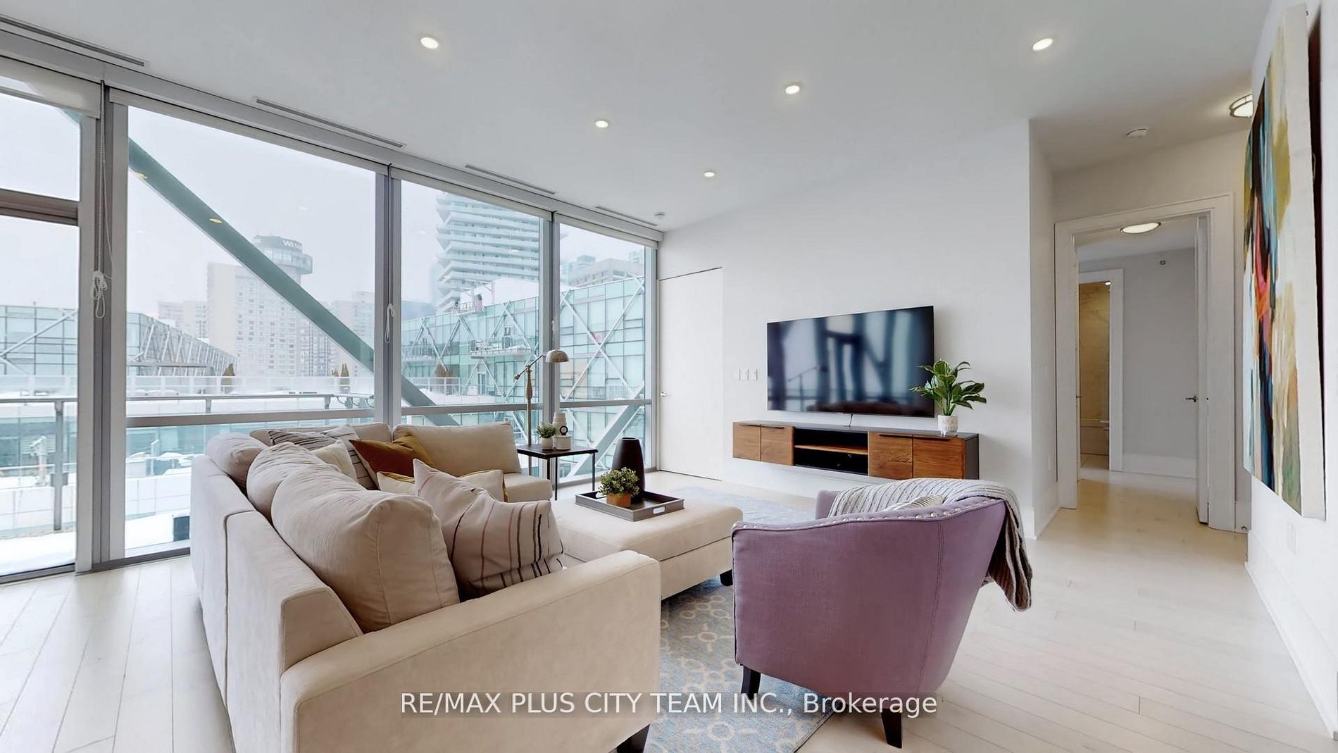 39 Queens Quay E 1305, Toronto, ON M5E 0A5 photo 5