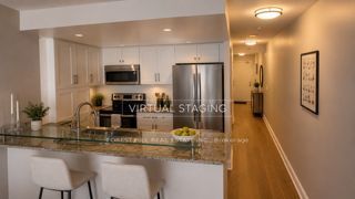 208 Queens Quay W 912, Toronto, ON M5J 2Y5 photo 2