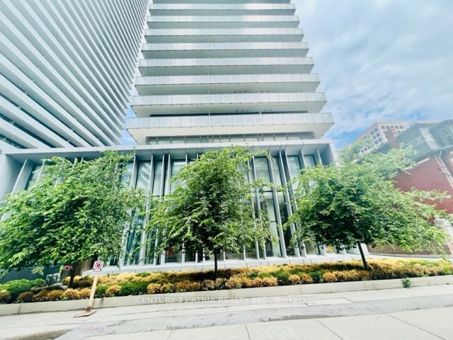 50 Charles Street E 3305, Toronto, ON M4Y 1T1 photo 2