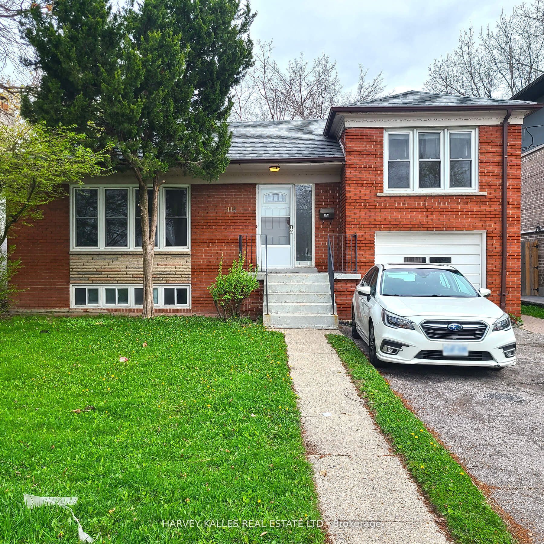 114 Empress Avenue Lower, Toronto, ON M2N 3T6 photo 2