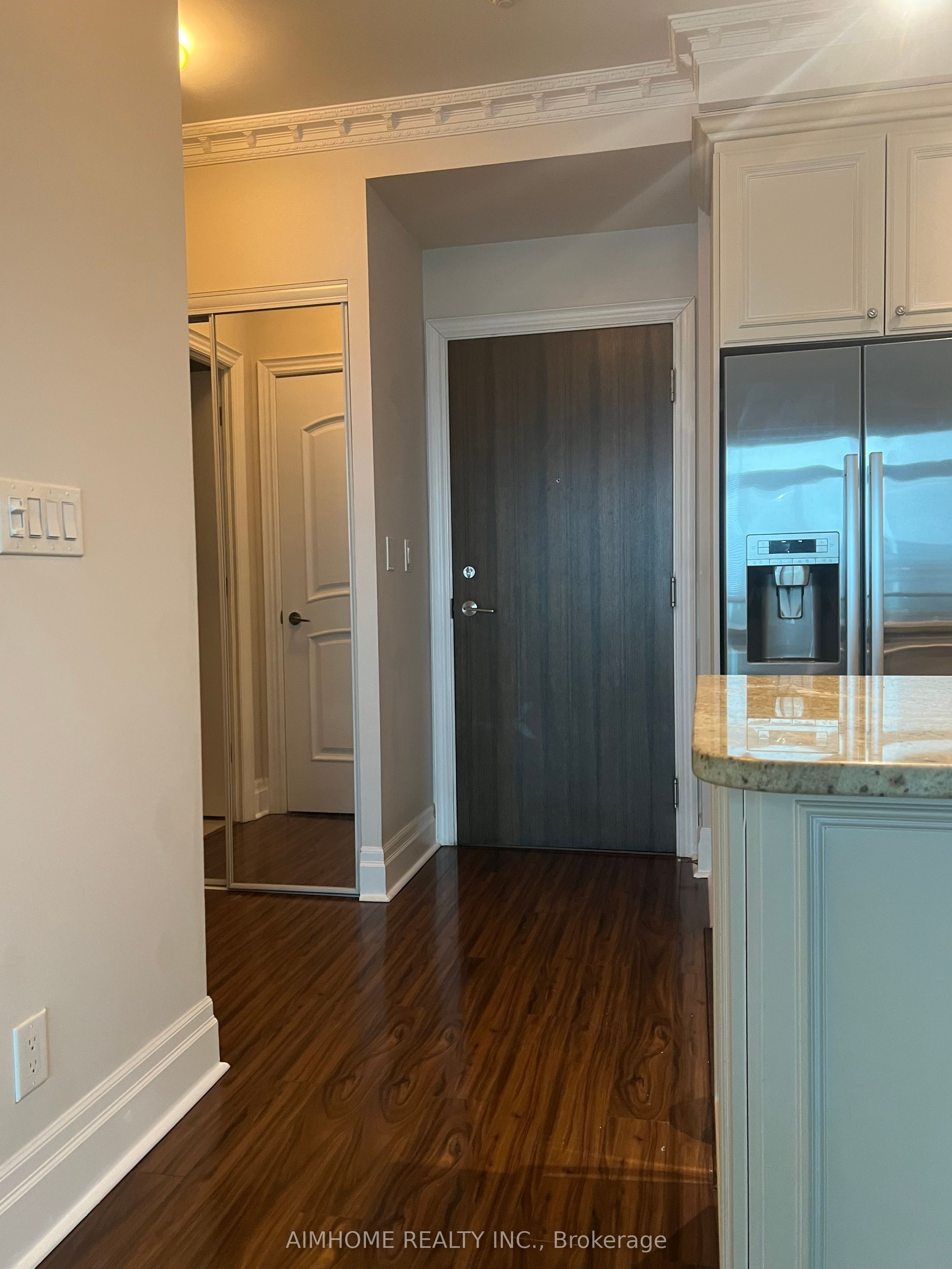 16 Harbour Street 3509, Toronto, ON M5J 2Z6 photo 2