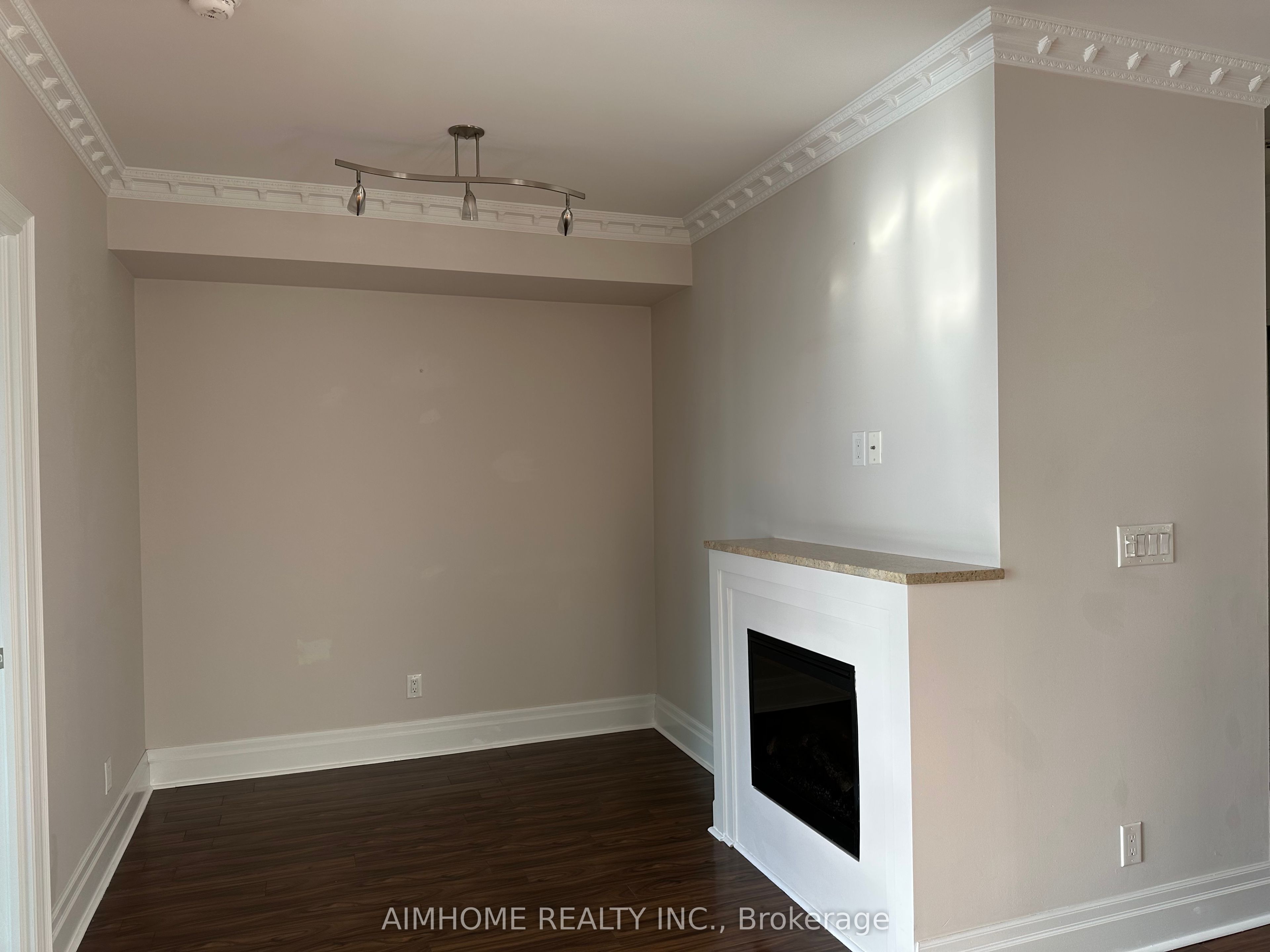 16 Harbour Street 3509, Toronto, ON M5J 2Z6 photo 5