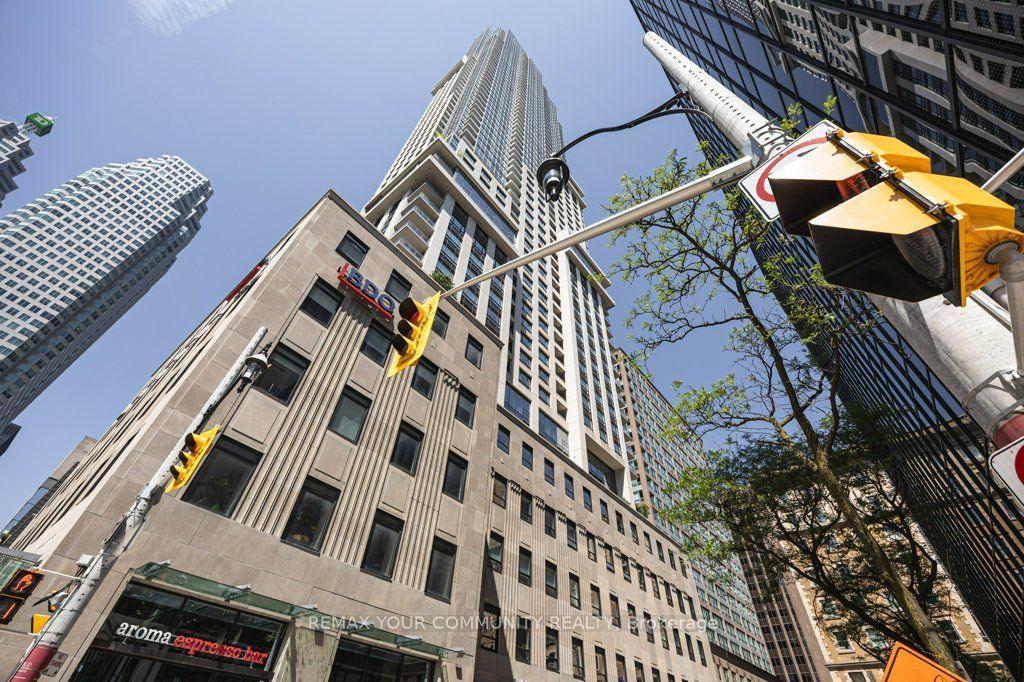 88 Scott Street 506, Toronto, ON M5E 0A9 photo 2