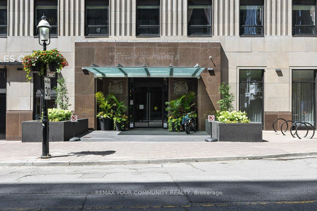 88 Scott Street 506, Toronto, ON M5E 0A9 photo 3