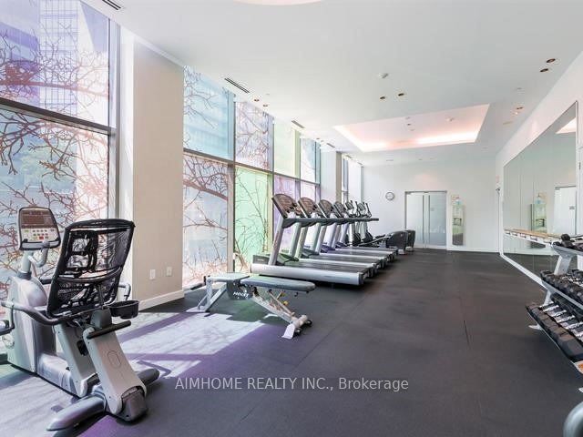 38 Grenville Street 905, Toronto, ON M4Y 1A5 photo 3