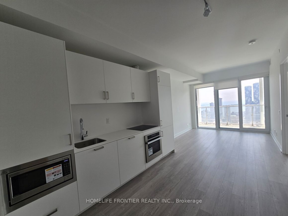 88 Queen Street E 4809, Toronto, ON M5C 0B6 photo 4