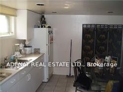 146 Fairholme Avenue Bsmt, Toronto, ON M6B 2X2 photo 2