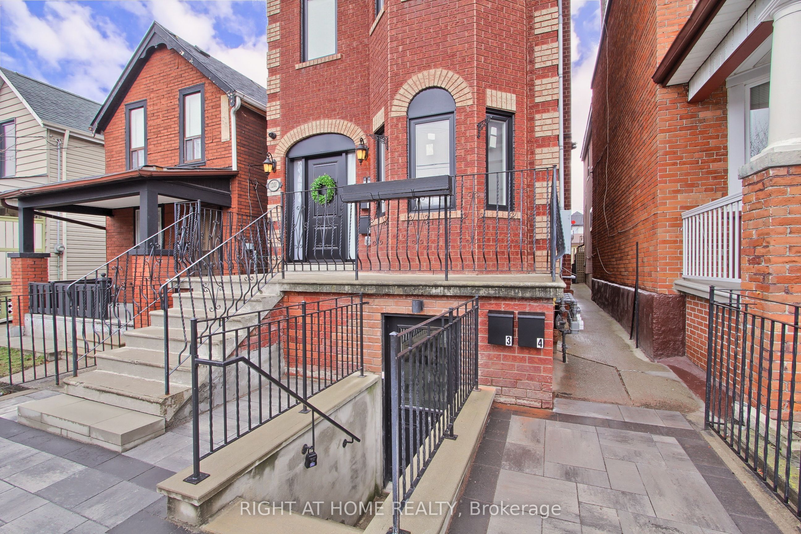 1201 Dovercourt Road Unit 4, Toronto, ON M6H 2Y1 photo 2