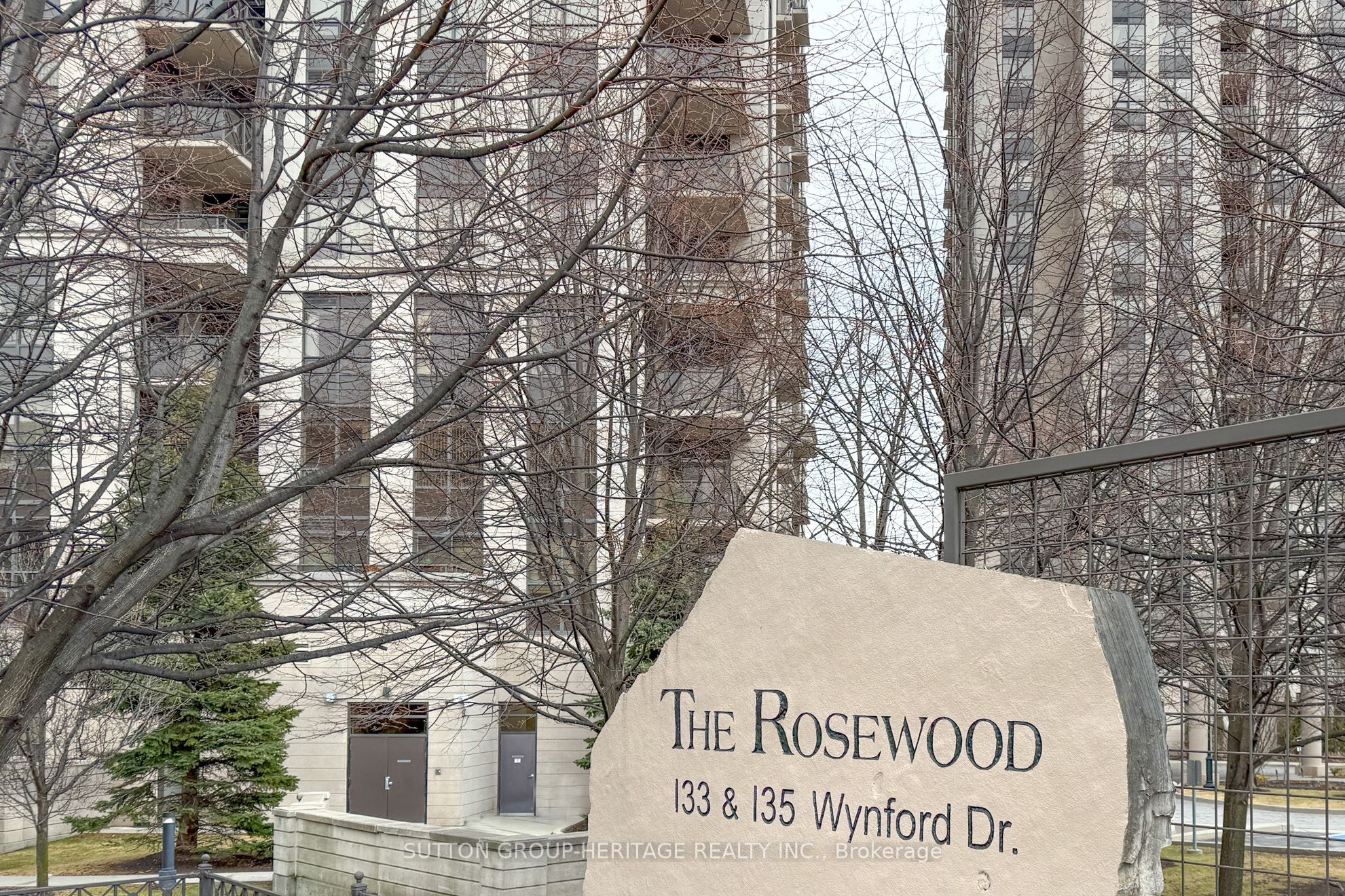 133 Wynford Drive 1609, Toronto, ON M3C 0J5 photo 2