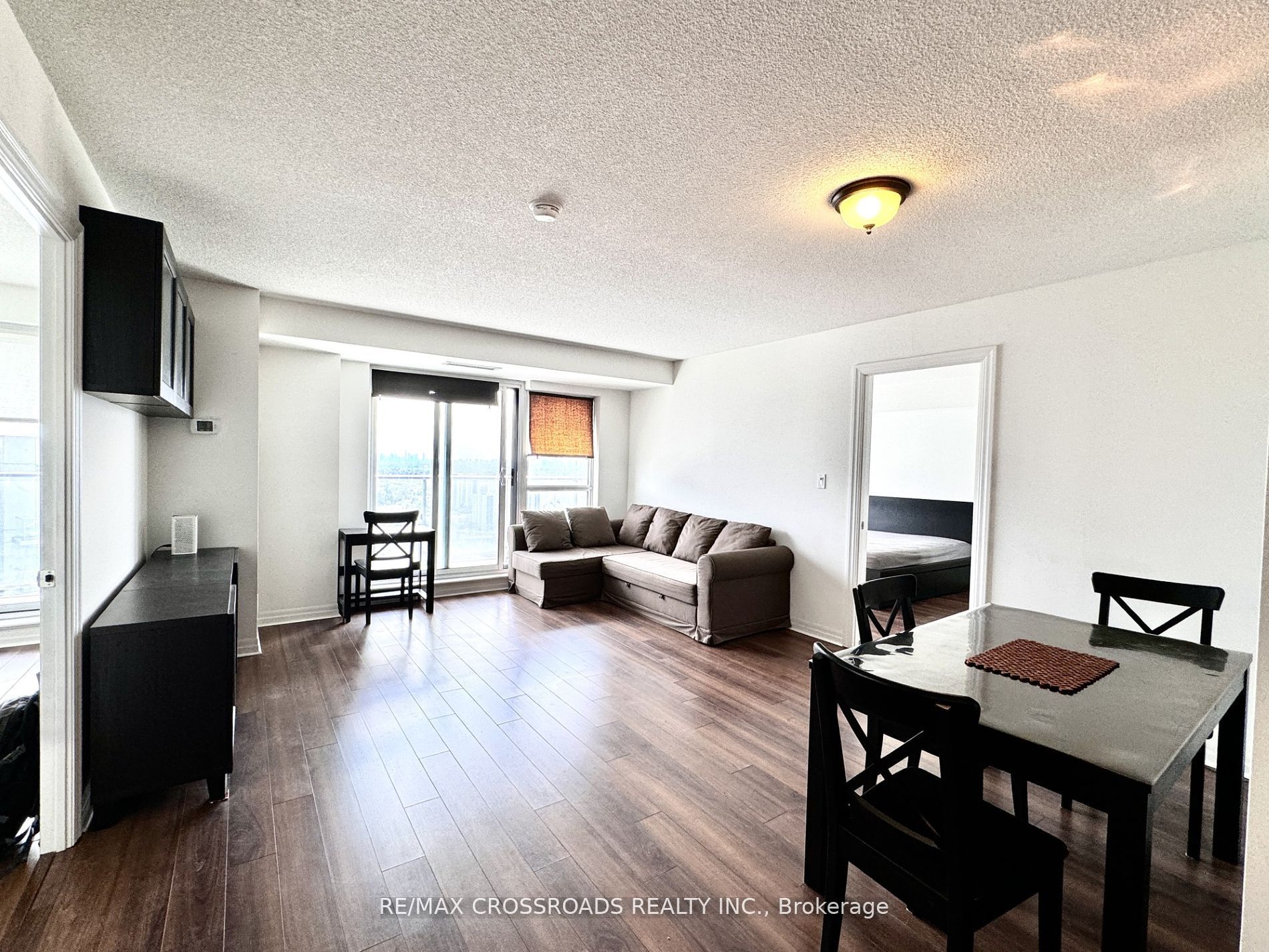 2015 Sheppard Avenue E 3510, Toronto, ON M2J 0B3 photo 3