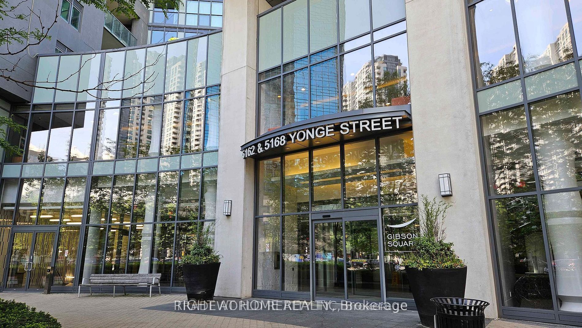 5168 Yonge Street # 2207, Toronto, ON M2N 0G1